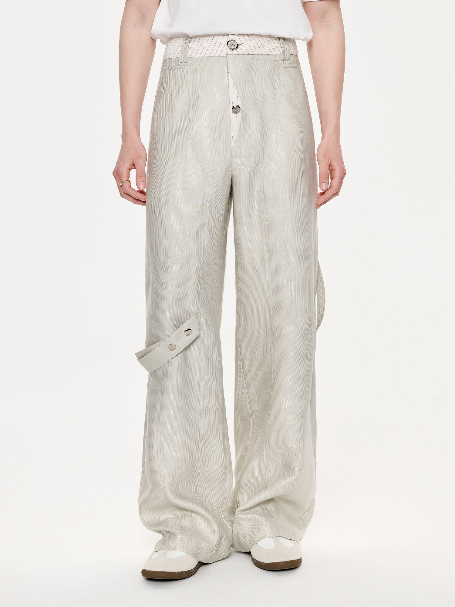 TIWILLTANG Contrast Panel Straight-Leg Pants