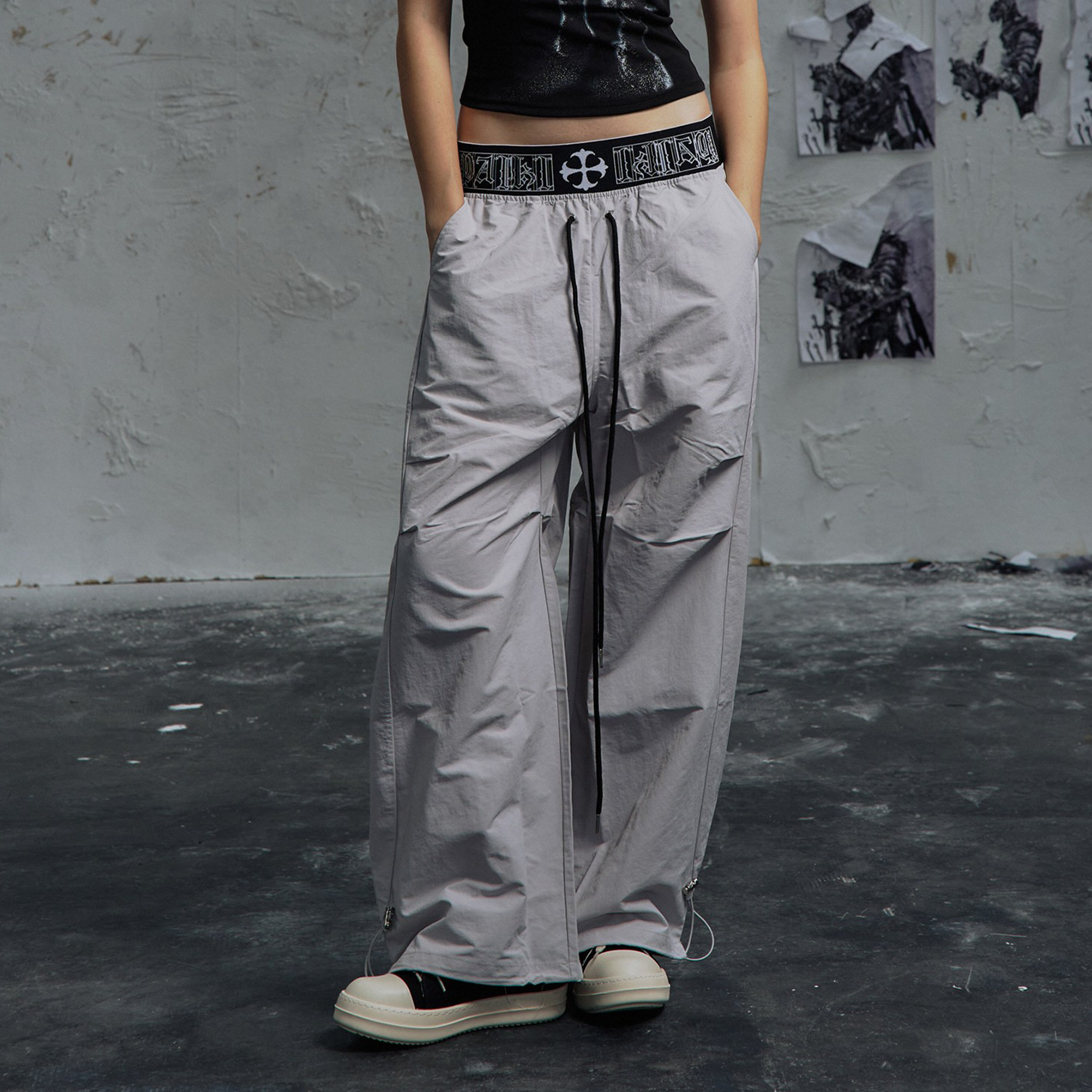 PAIKI Double-Waist Parachute Curved Pants