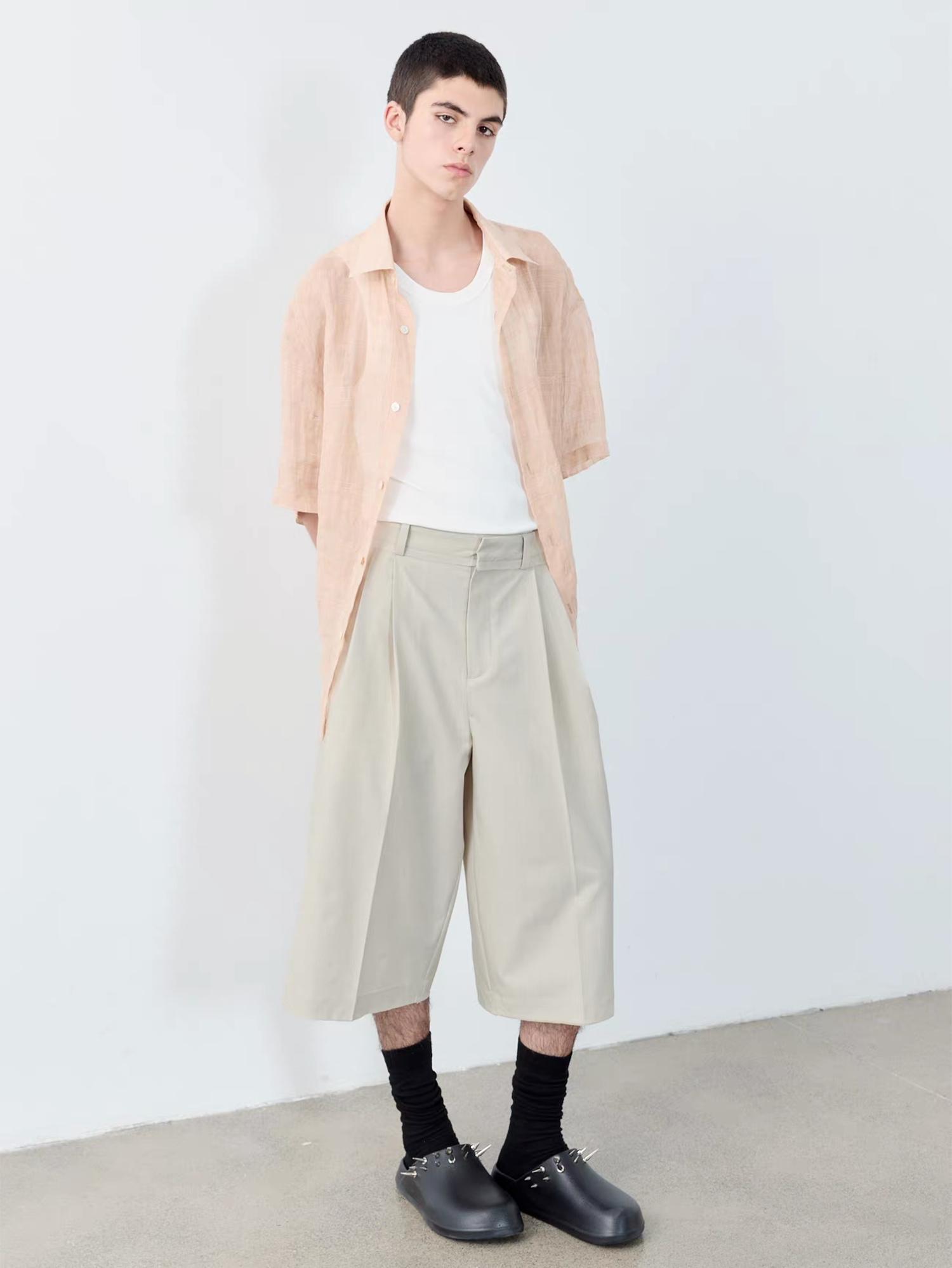 GRAINMUSTARD Classic High-Waist Pinstripe Pleated Cropped Shorts