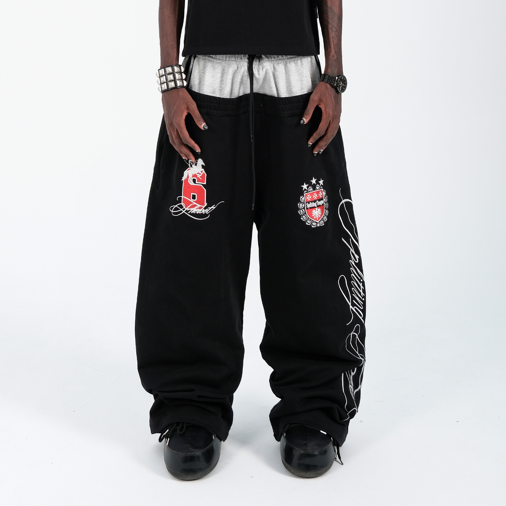 THEWET Double-Waist Crest Baggy Sweatpants
