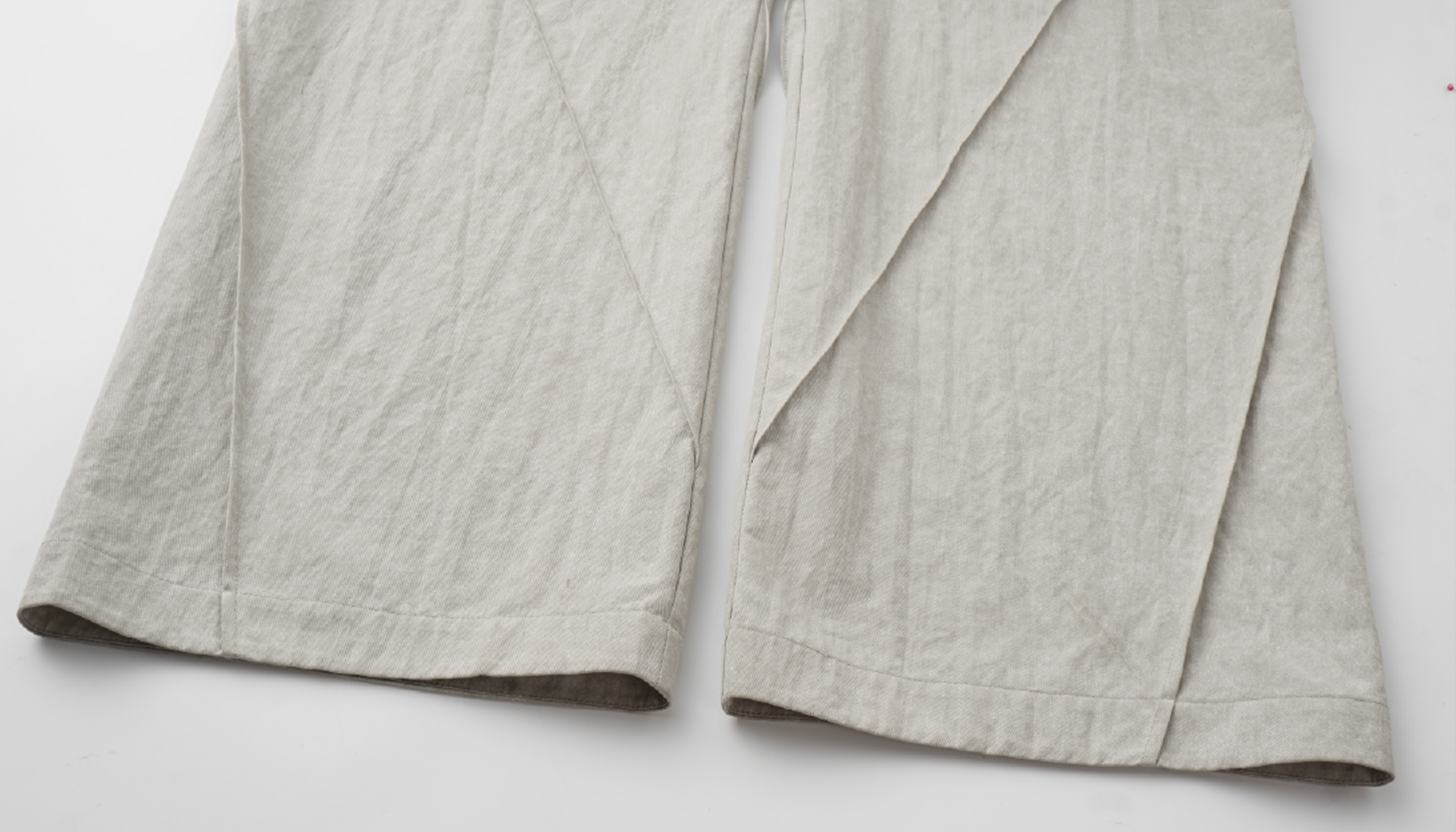 ALVNG AR ANTS Curved-Panel Folded-Waist Trousers