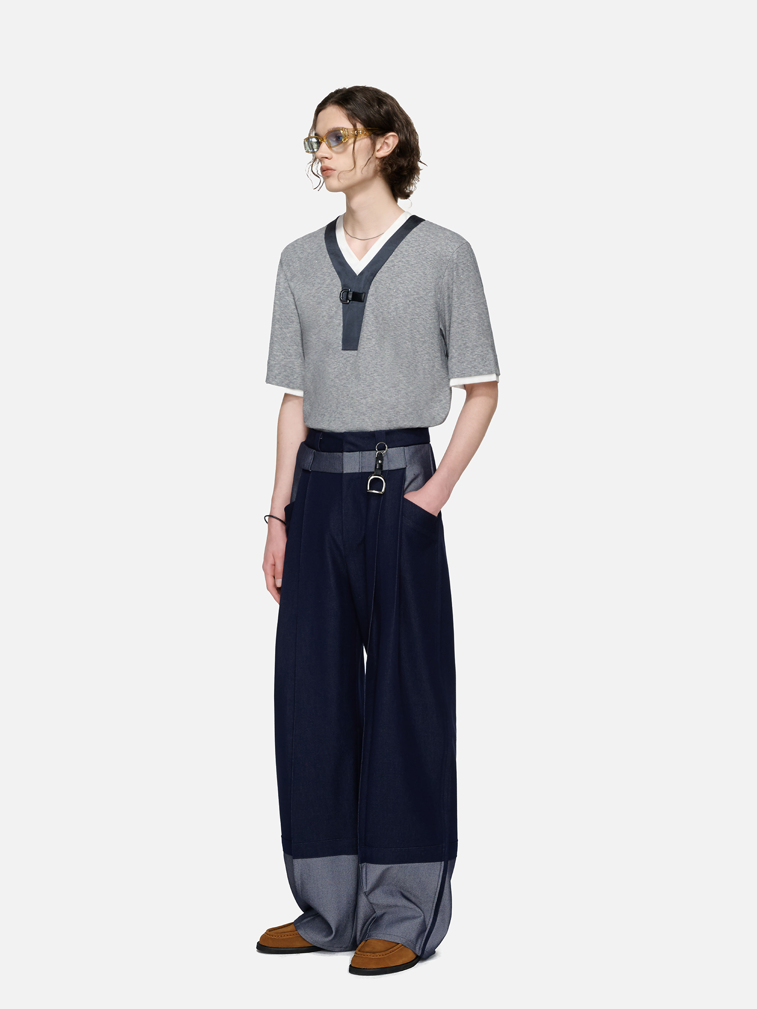 TIWILLTANG Metal Buckle Contrast Trim T-Shirt