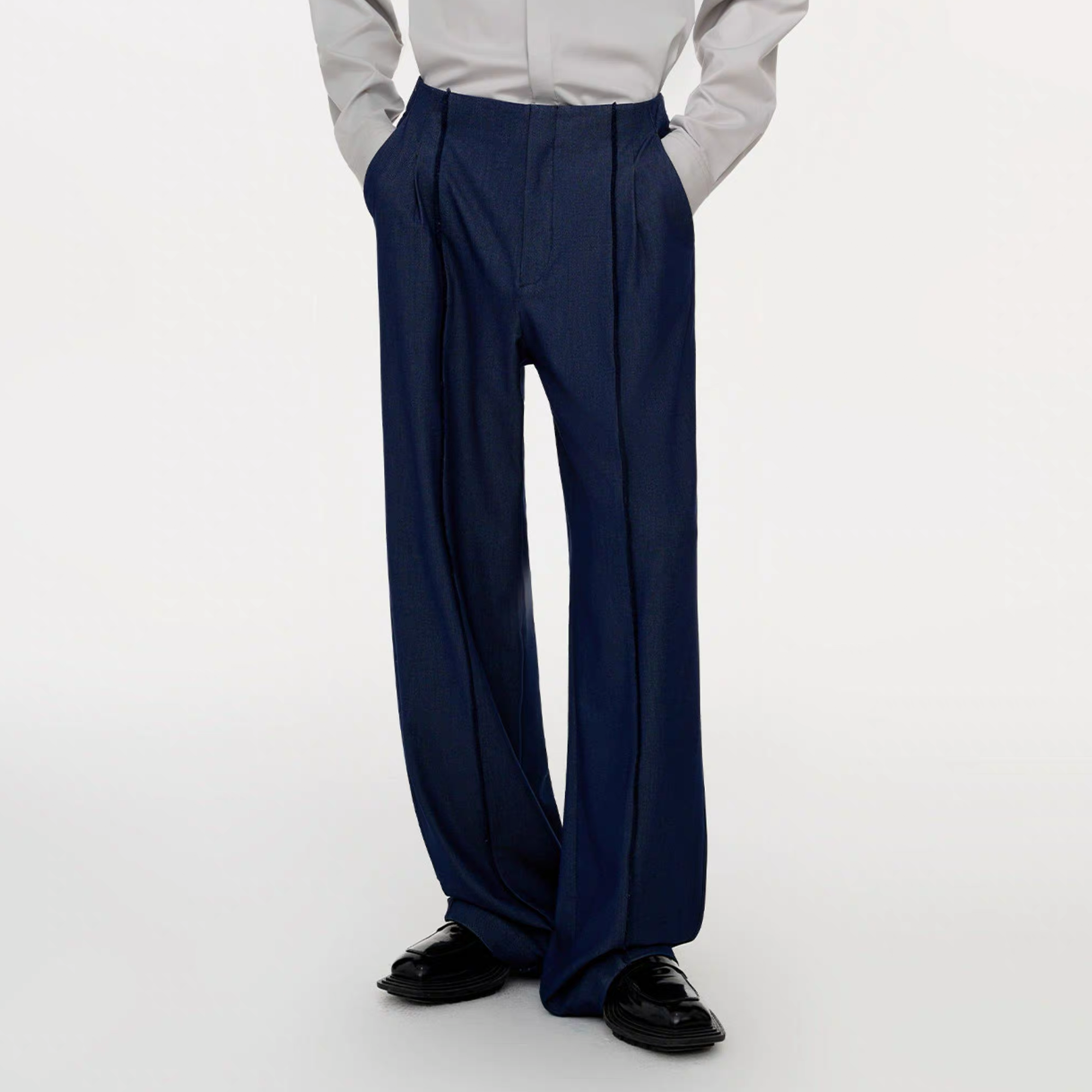 TIWILLTANG Classic Raw Edge Straight-Leg Trousers