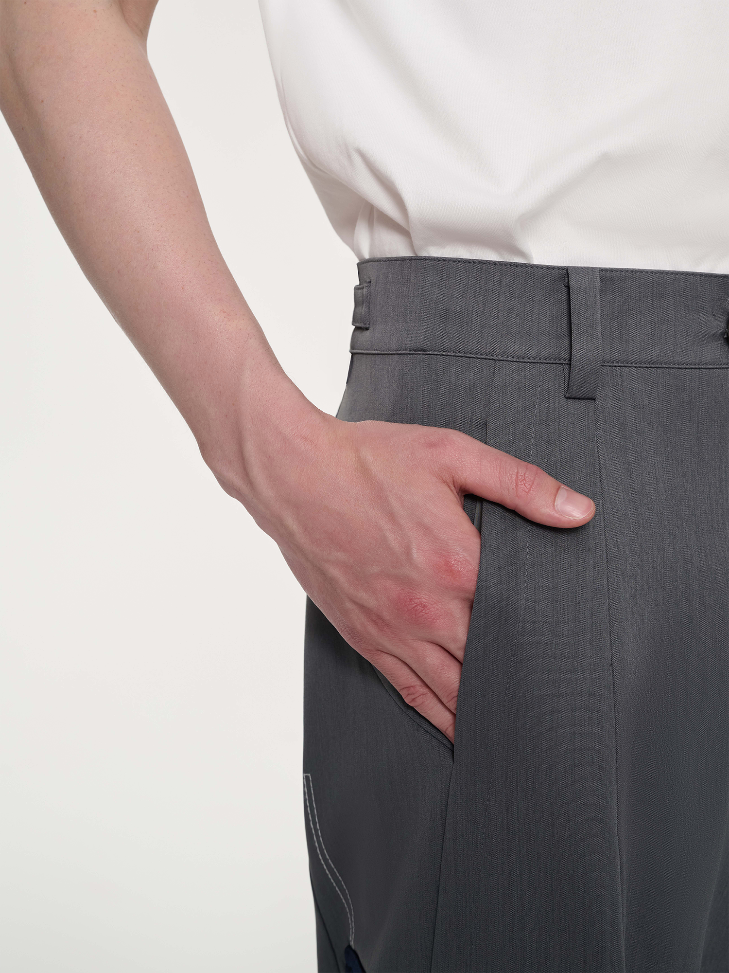 TIWILLTANG Draped Wide-Leg Trousers