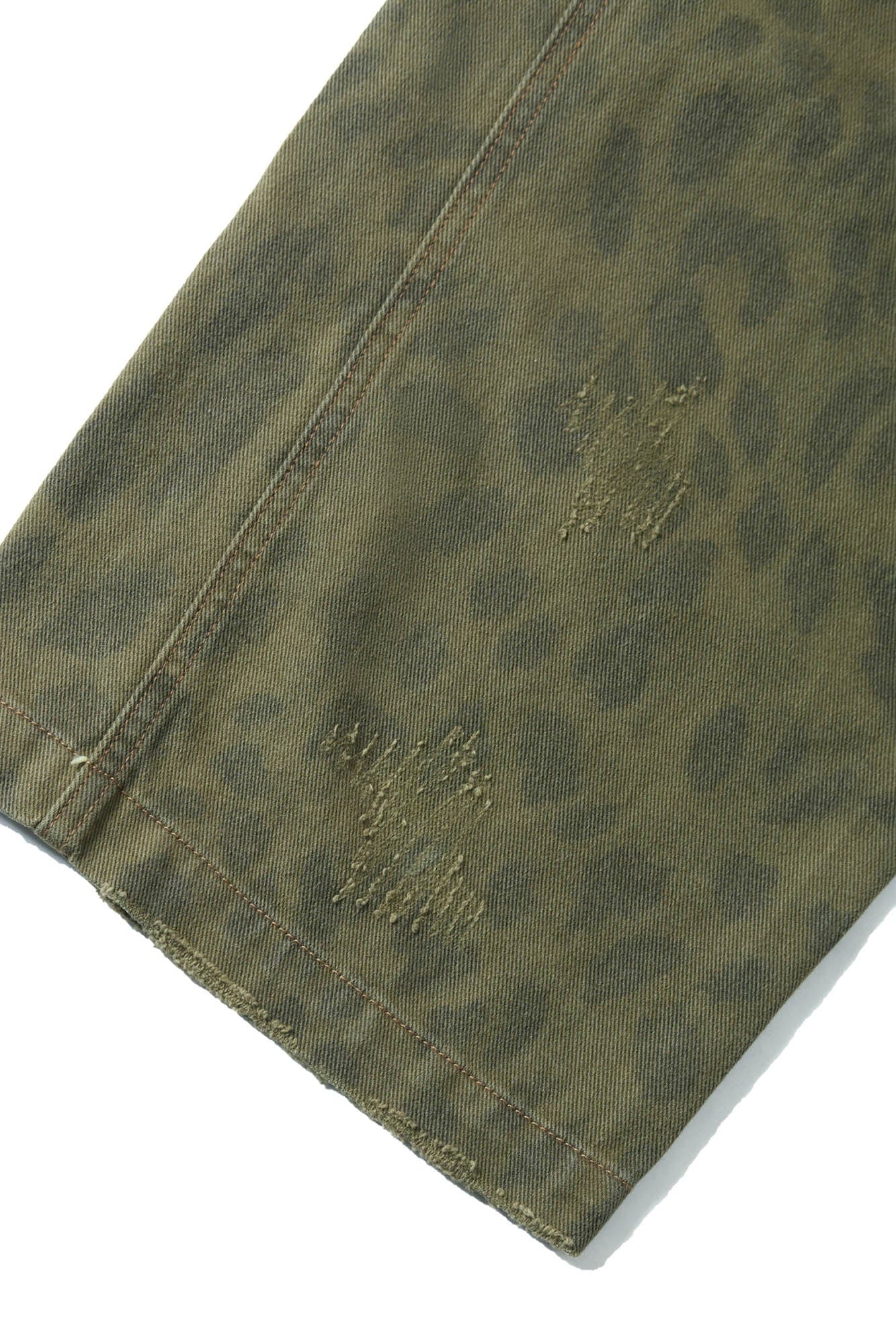 FACEONLAB Camo Leopard Pleated Straight-Leg Cargo Pants, premium urban and streetwear designers apparel on PROJECTISR.com, FACEONLAB