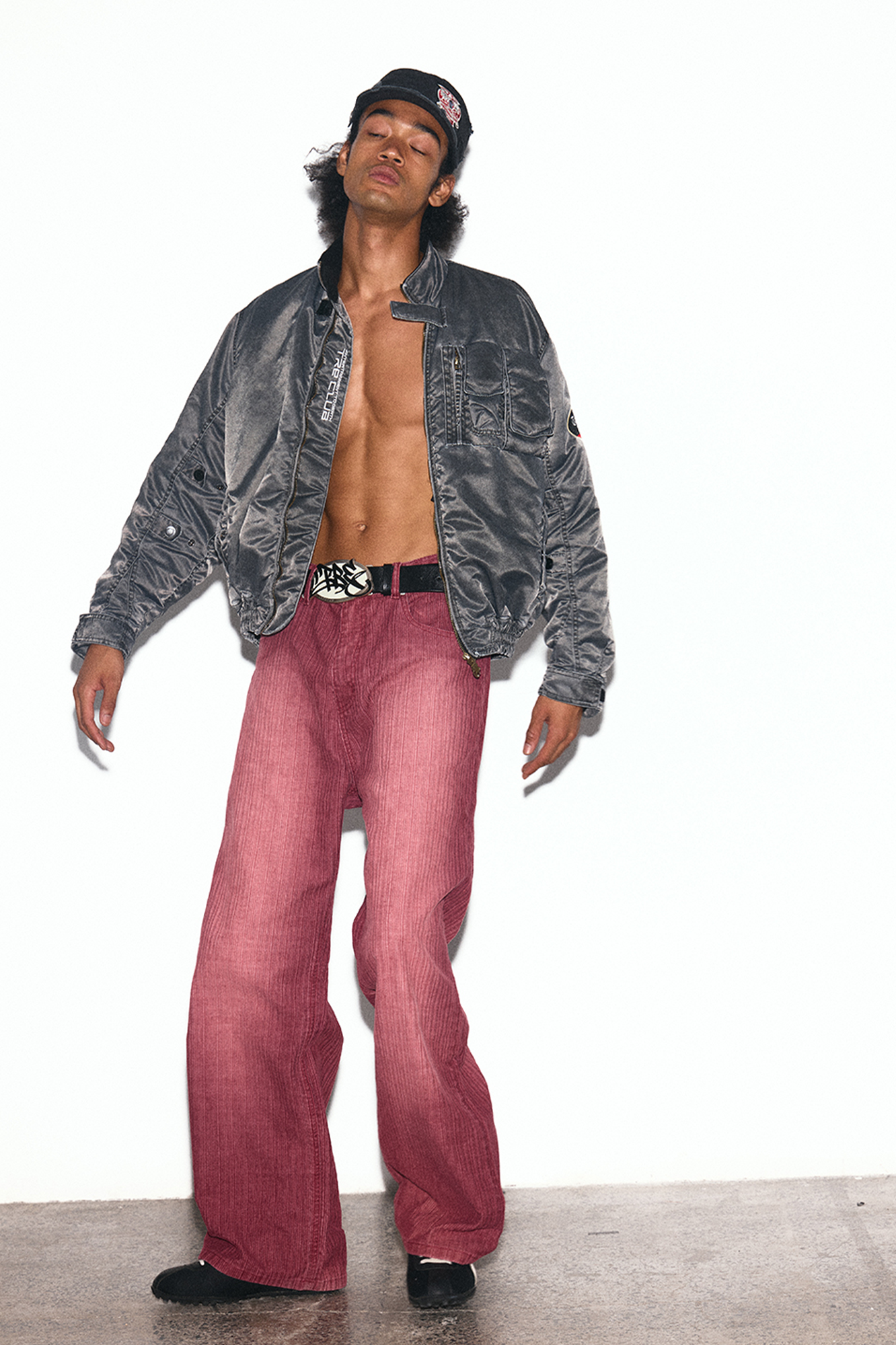 TRECLUB Washed Striped Straight-Leg Jeans