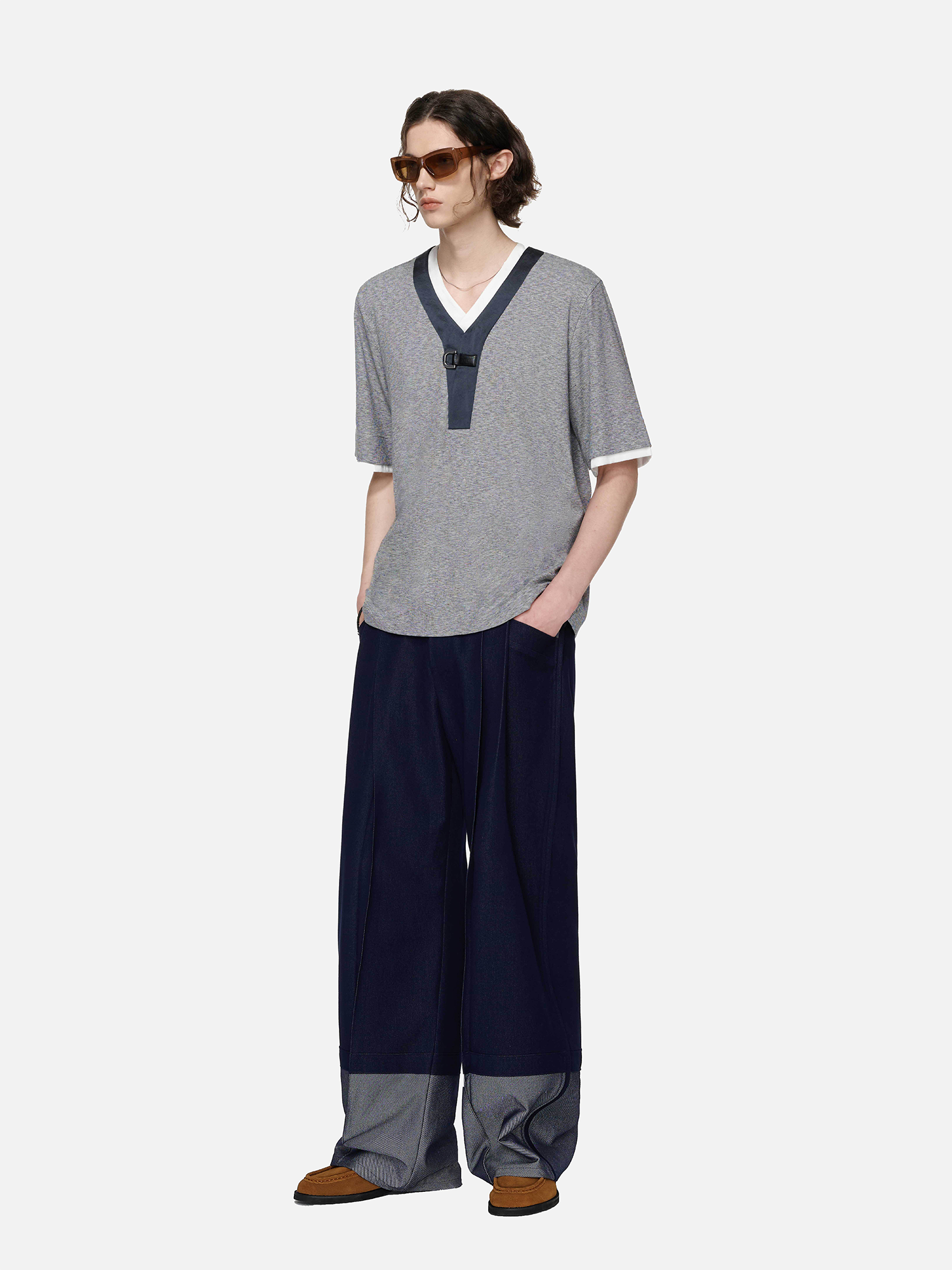 TIWILLTANG Metal Buckle Contrast Trim T-Shirt