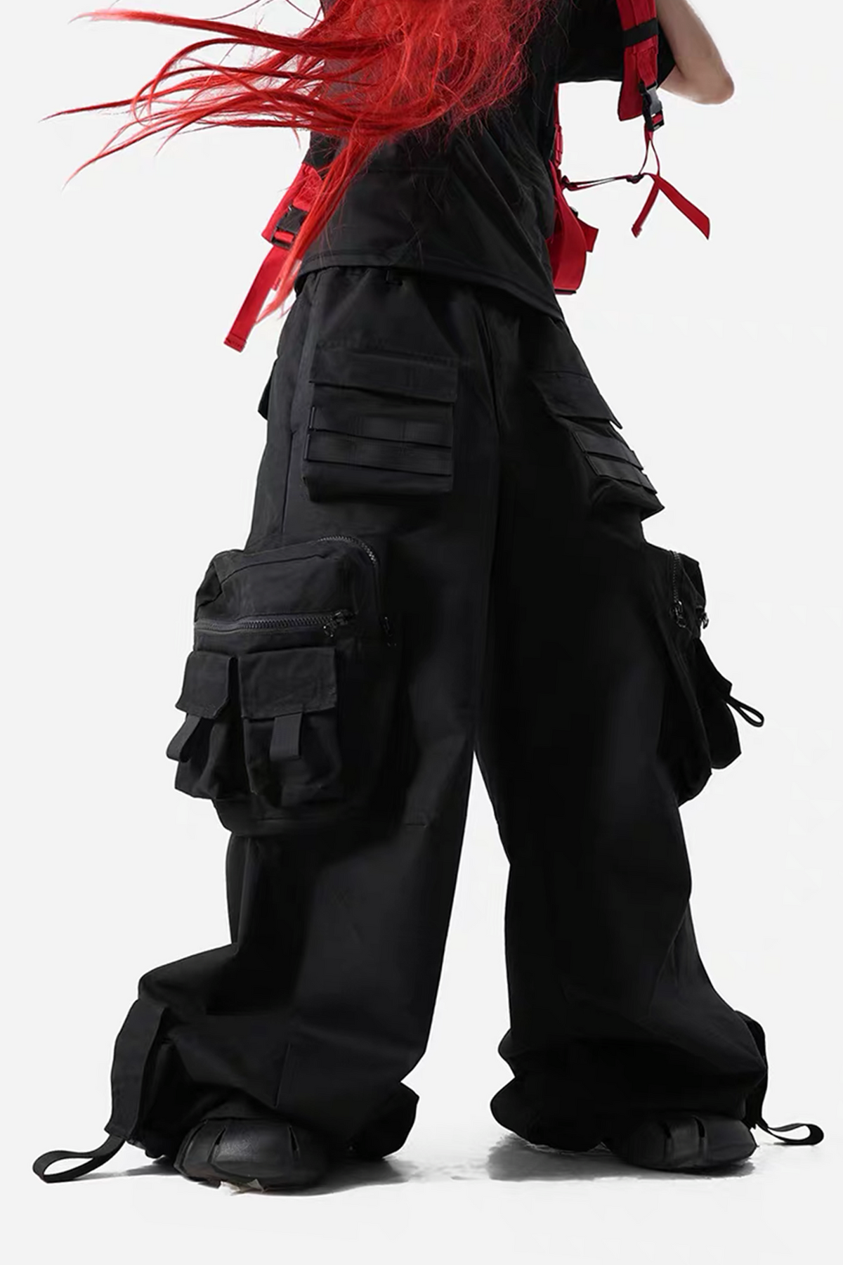 VANGUARDIA Multi-Pocket Flare Cargo Pants