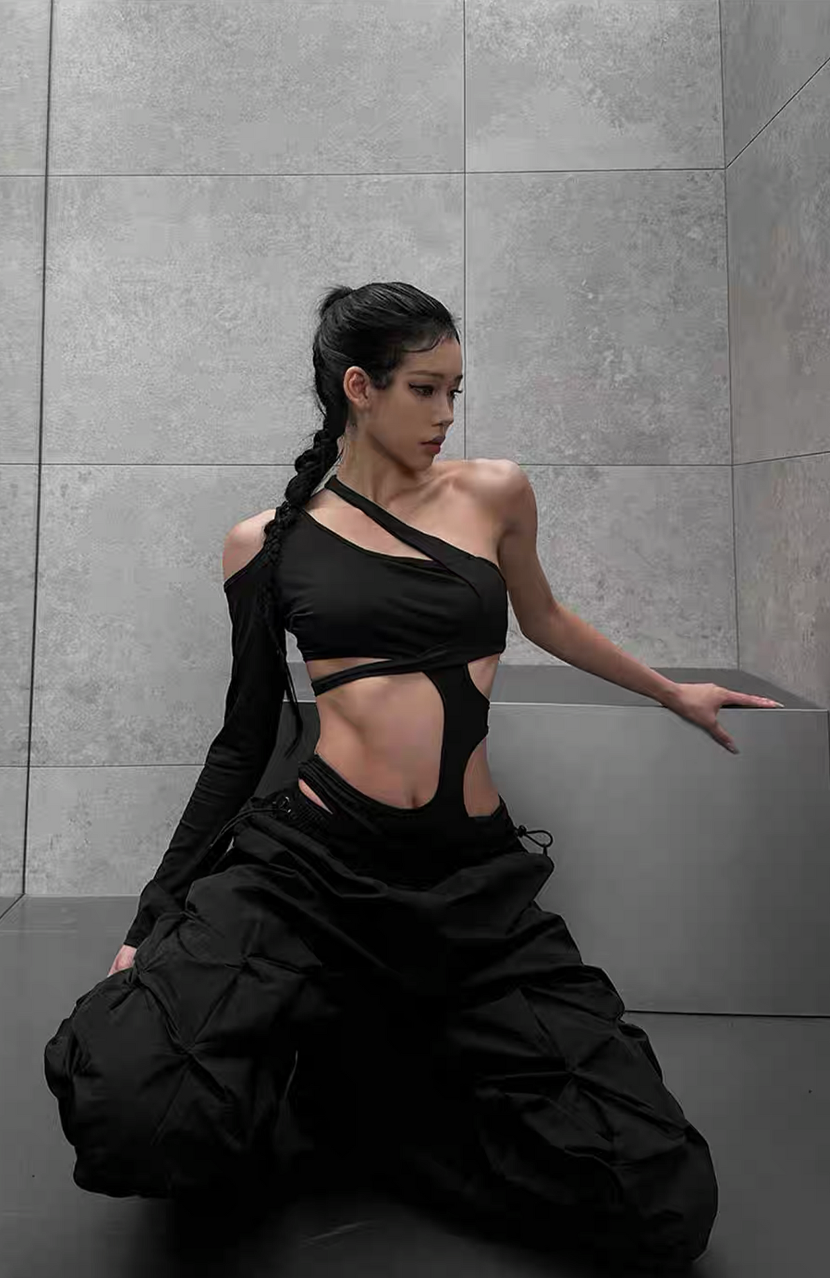 VANGUARDIA Crinkled Wide-Leg Nylon Trousers