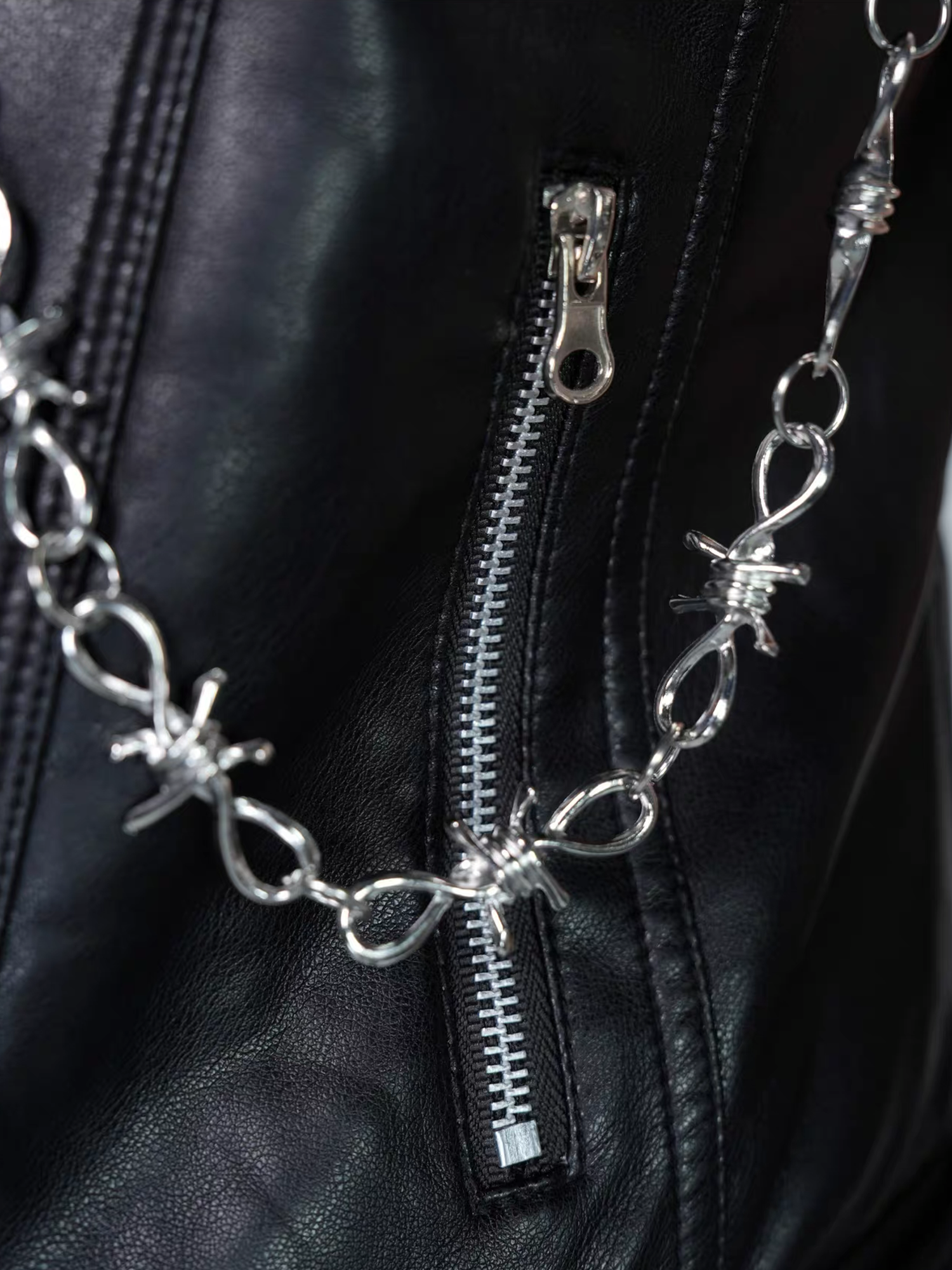 VE2 Thorn Chain Studded Faux Leather Biker Vest