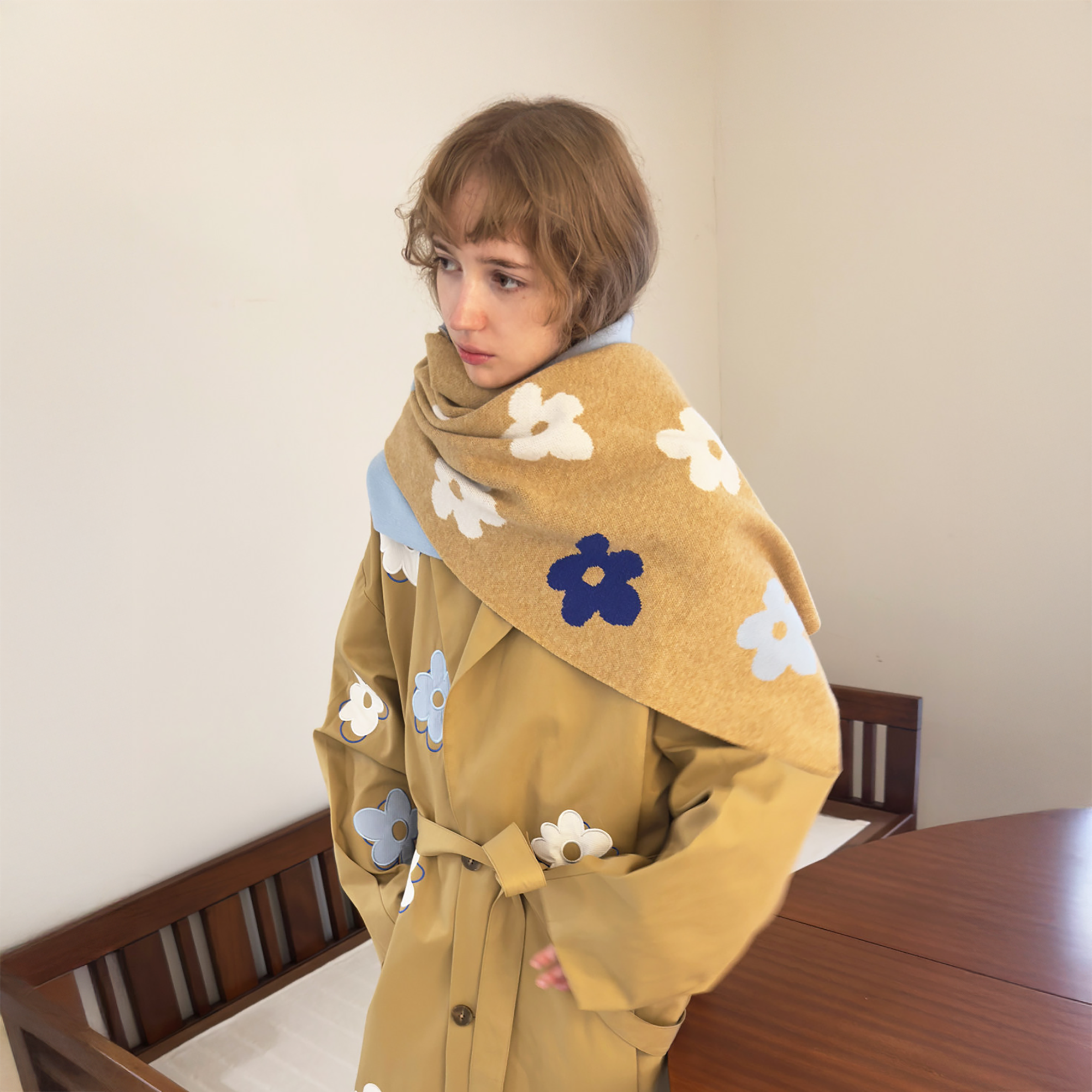 MIICHOUS Floral Jacquard Contrast Scarf, premium urban and streetwear designers apparel on PROJECTISR.com, MIICHOUS