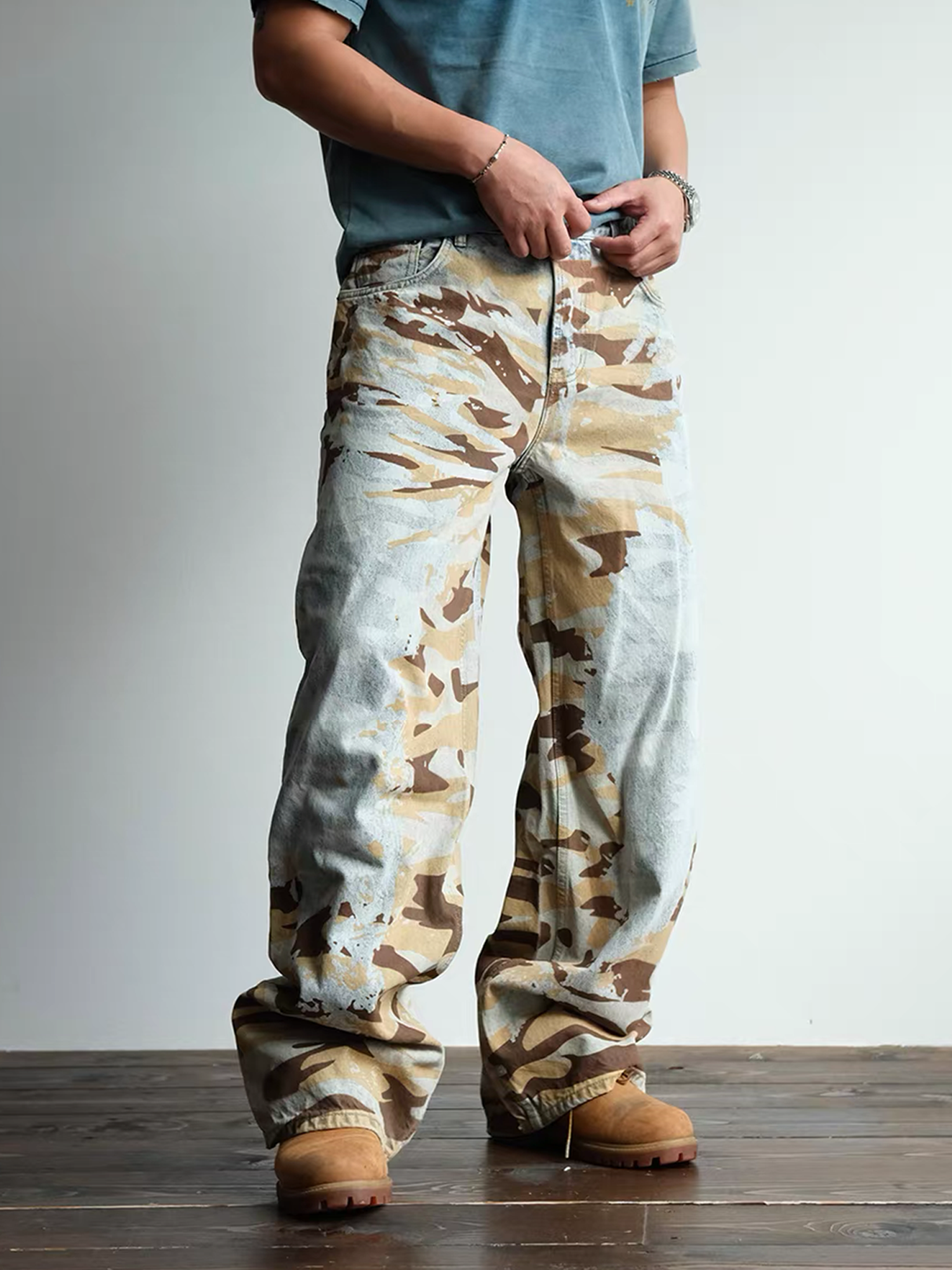 NEIGBORL Retro Washed Camo Jeans