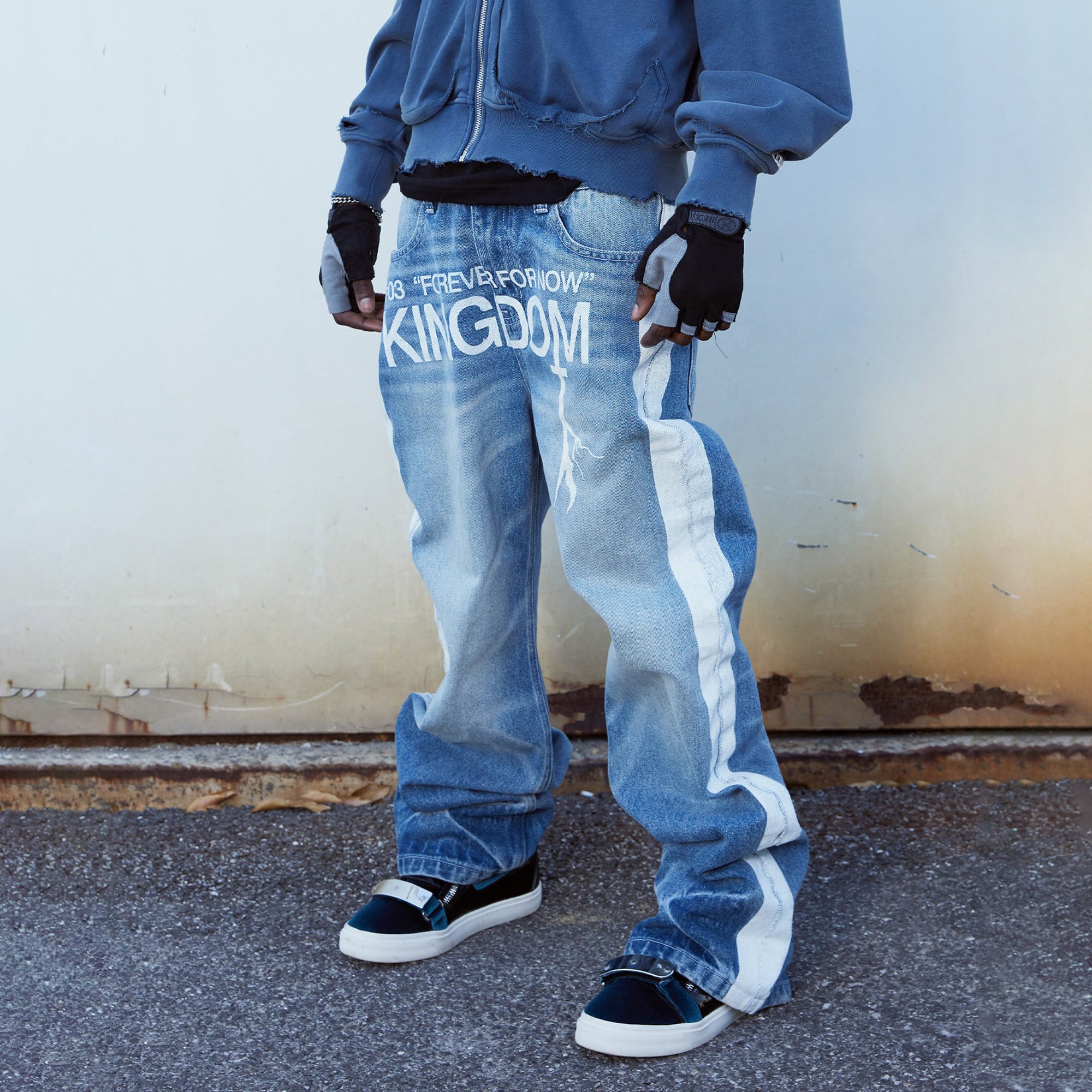 VINKID Washed Contrats Graphic Straight-Leg Jeans