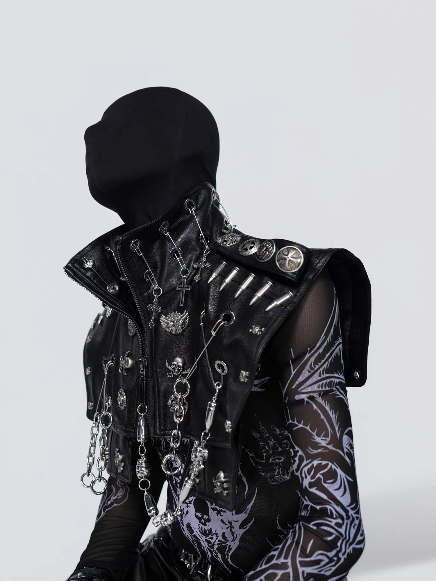 VE2 Knight Hardware Cropped Faux Leather Vest