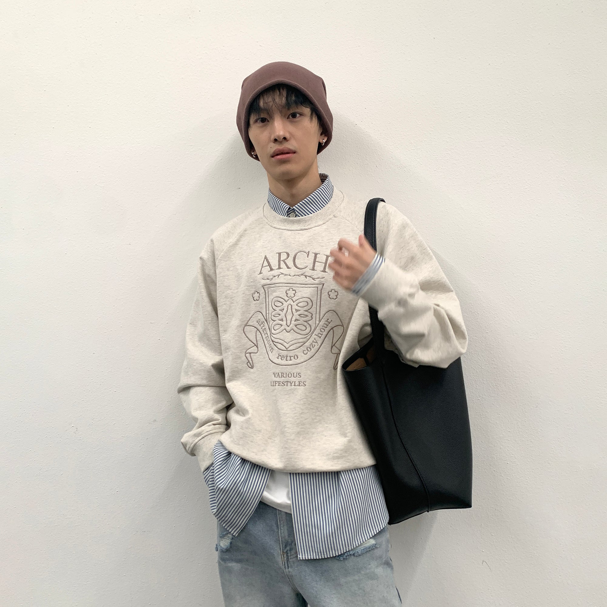 ROARINGWILD A ARCH Collegiate Loopback Raglan Sweatshirt