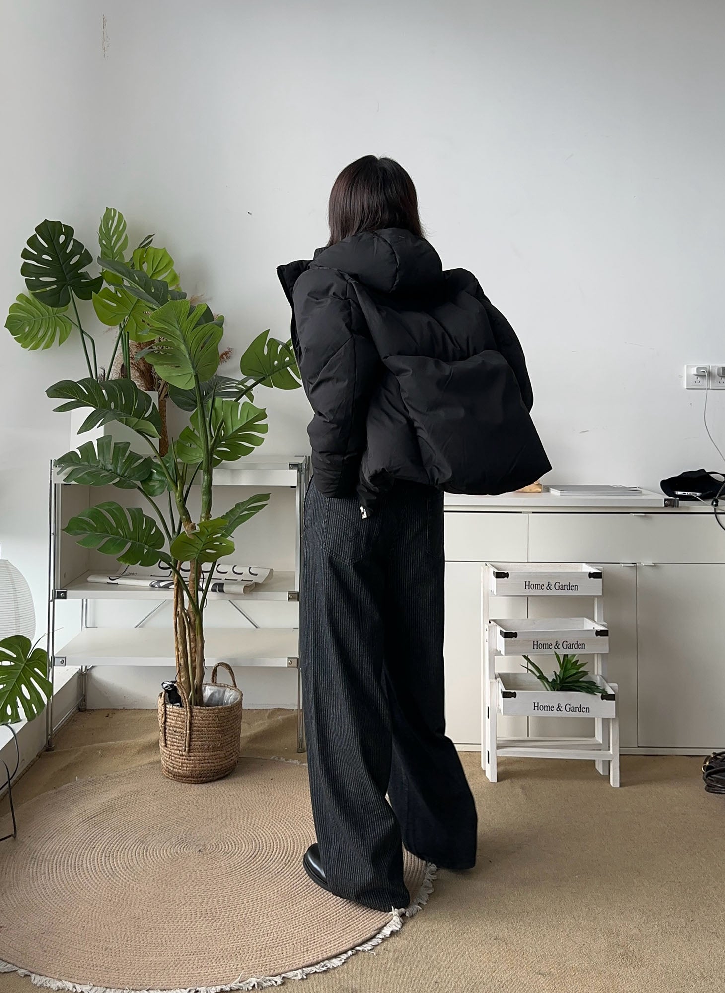 OKAYTHXBYE Essential Patterned Lapel Down Jacket