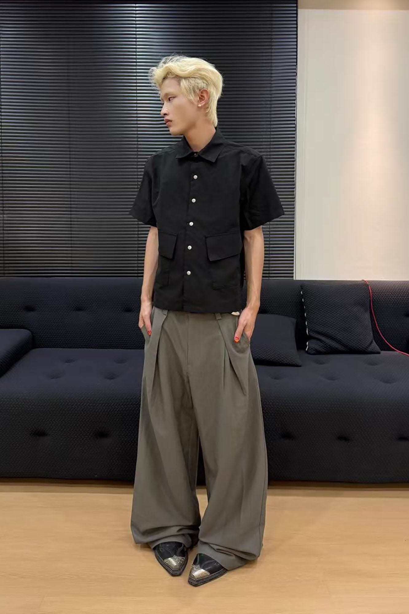 OKAYTHXBYE Pleated Shadow-Stripe Oversized Pants