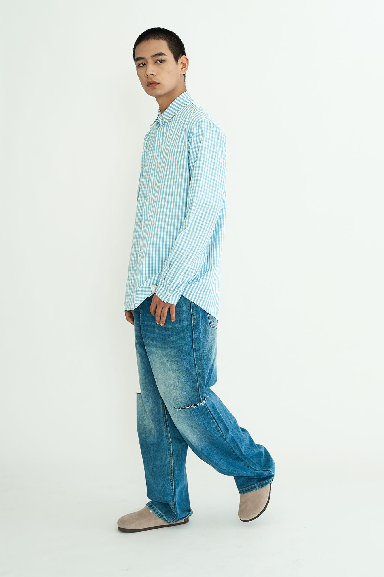WIID Distressed Knee-Slit Straight-Leg Jeans, premium urban and streetwear designers apparel on PROJECTISR.com, WIID