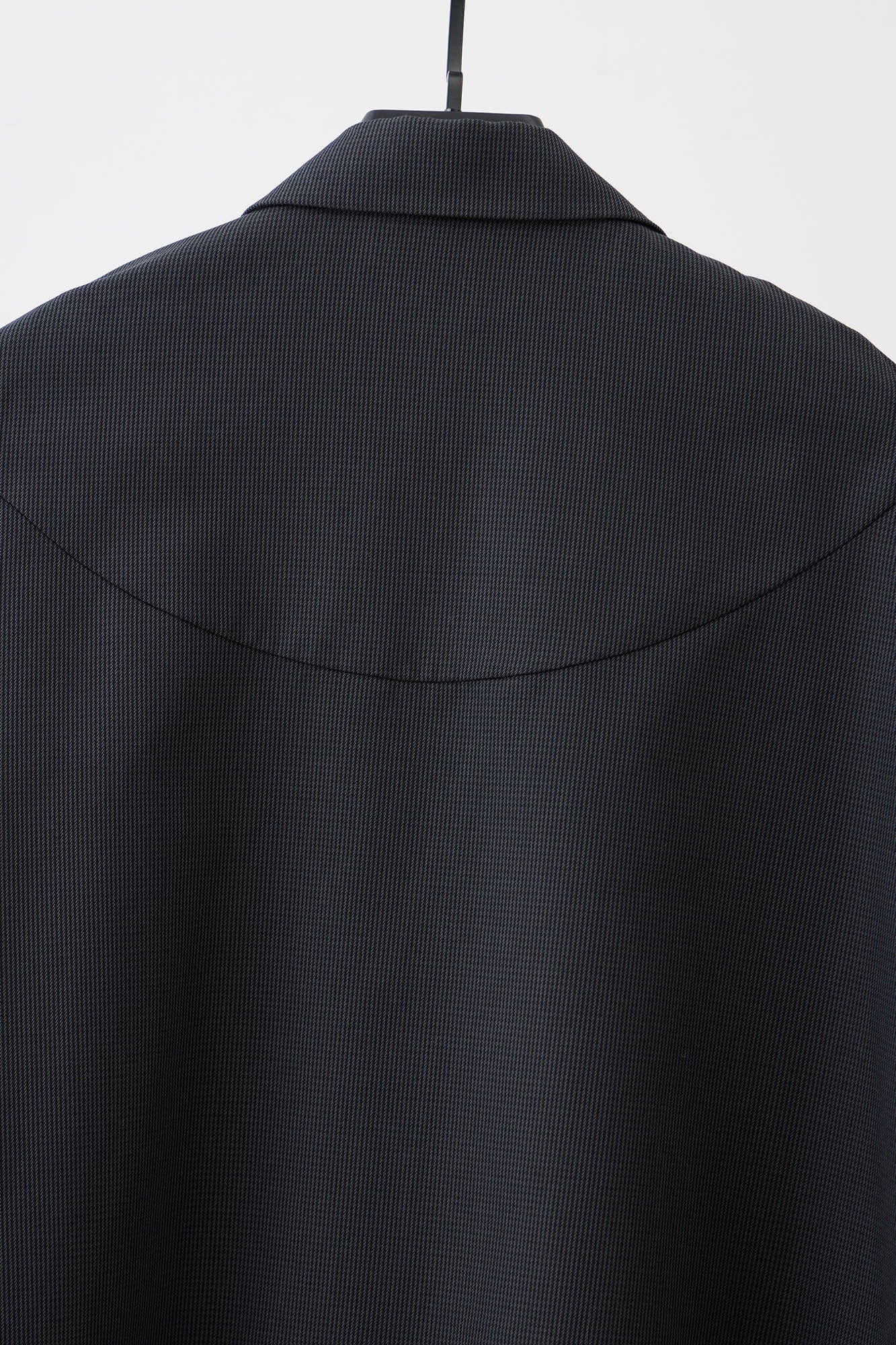 ILNya Nieternite Nifutur Mini Houndstooth Peak Lapel Slit Cape Coat, premium urban and streetwear designers apparel on PROJECTISR.com, ILNya Nieternite Nifutur