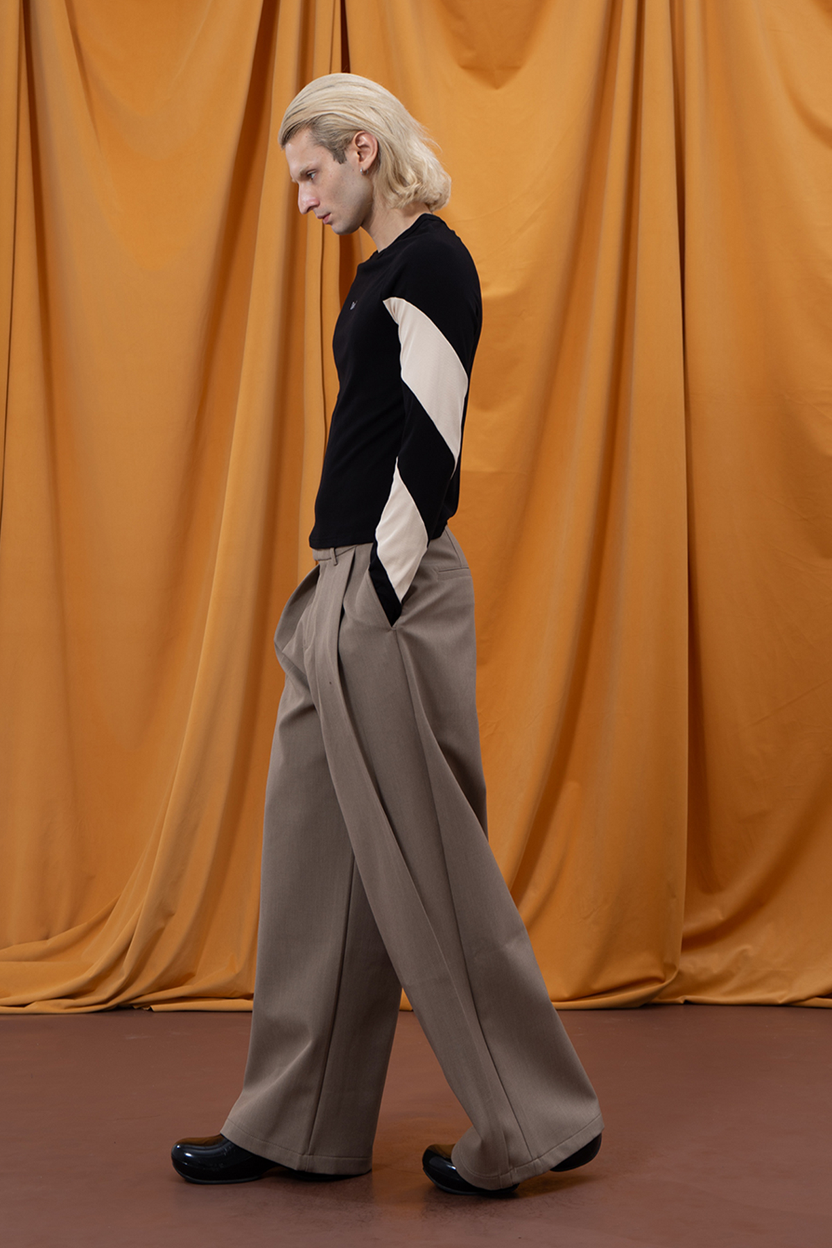 CLP Pleated Retro Wide-Leg Trousers