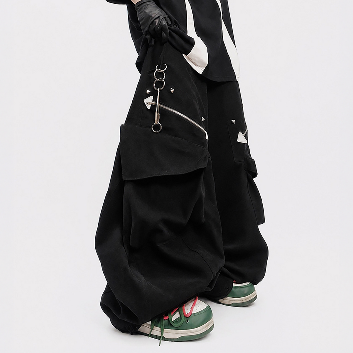 UUCSCC Retro Multi-Pocket Wide-Leg Cargo Pants