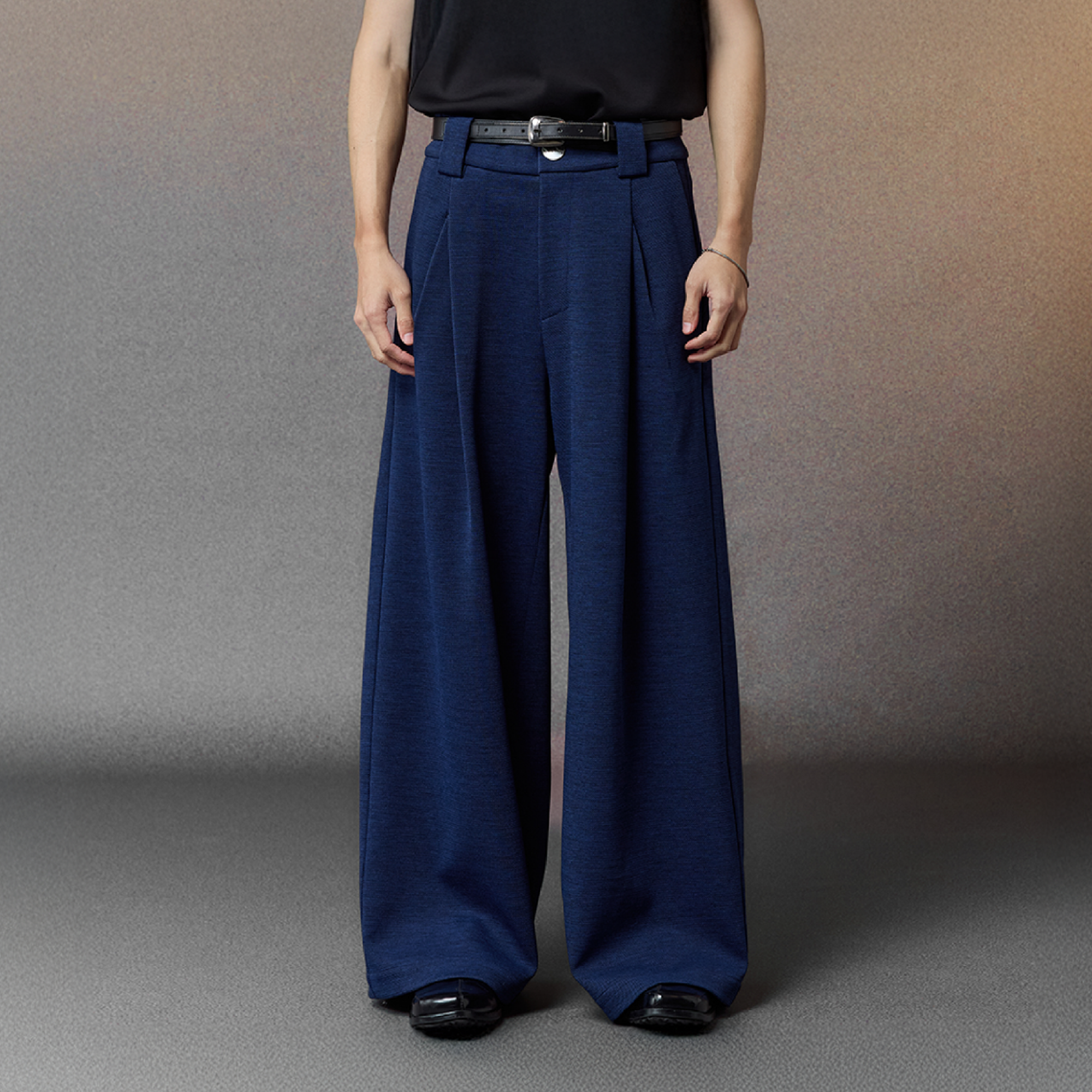 ALVNG AR ANTS Pleated Twill-Blend Wide Trousers