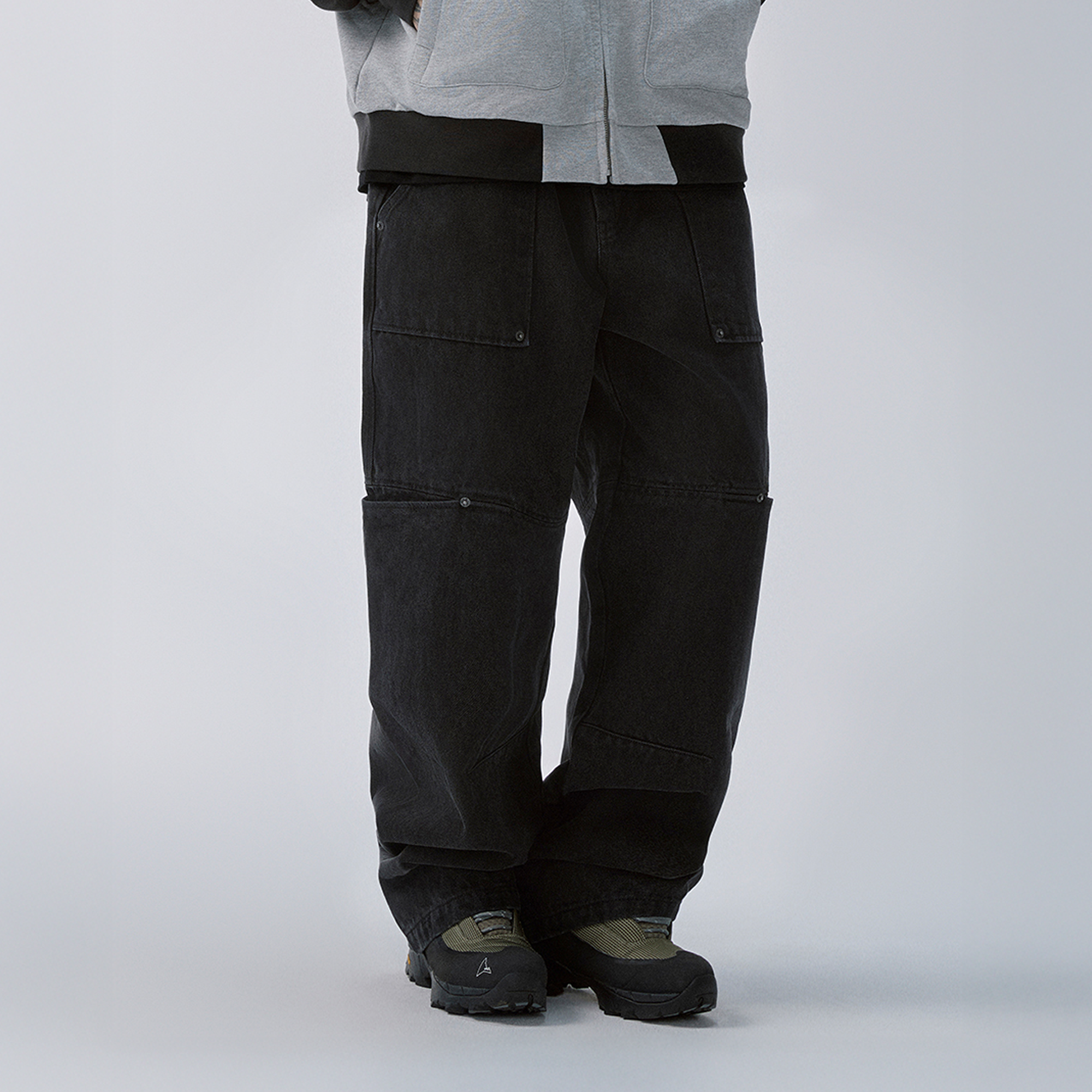 F2CE Washed Panel Multi-Pocket Straight-Leg Jeans