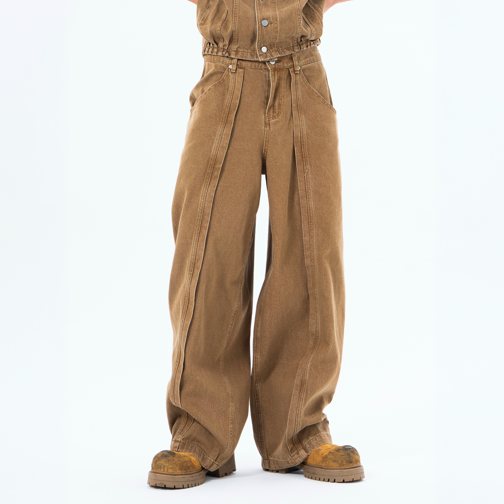 CLP Retro Washed Paneled Oversized Jeans