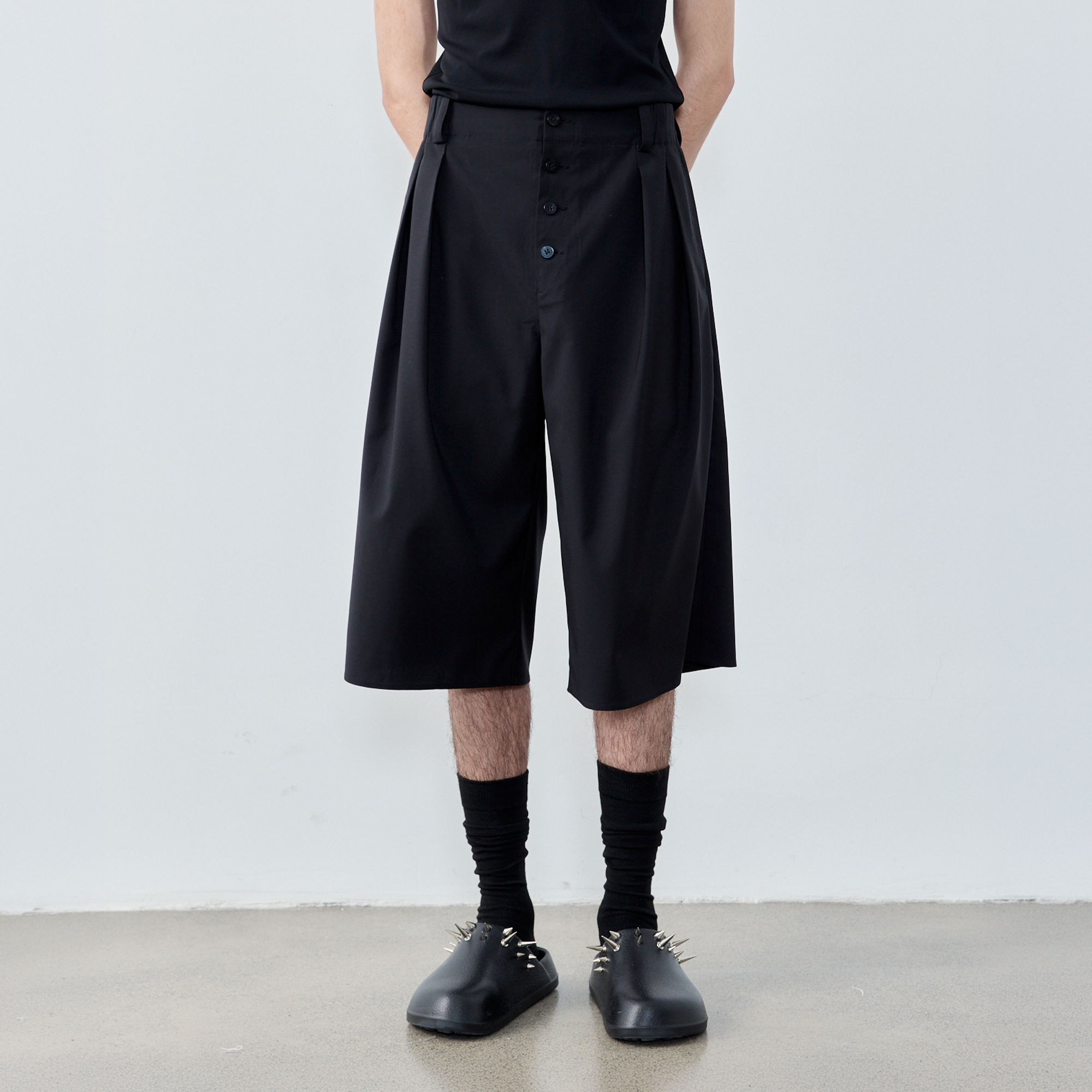 GRAINMUSTARD High-Waist Pleated Wool-Blend Cropped Trousers
