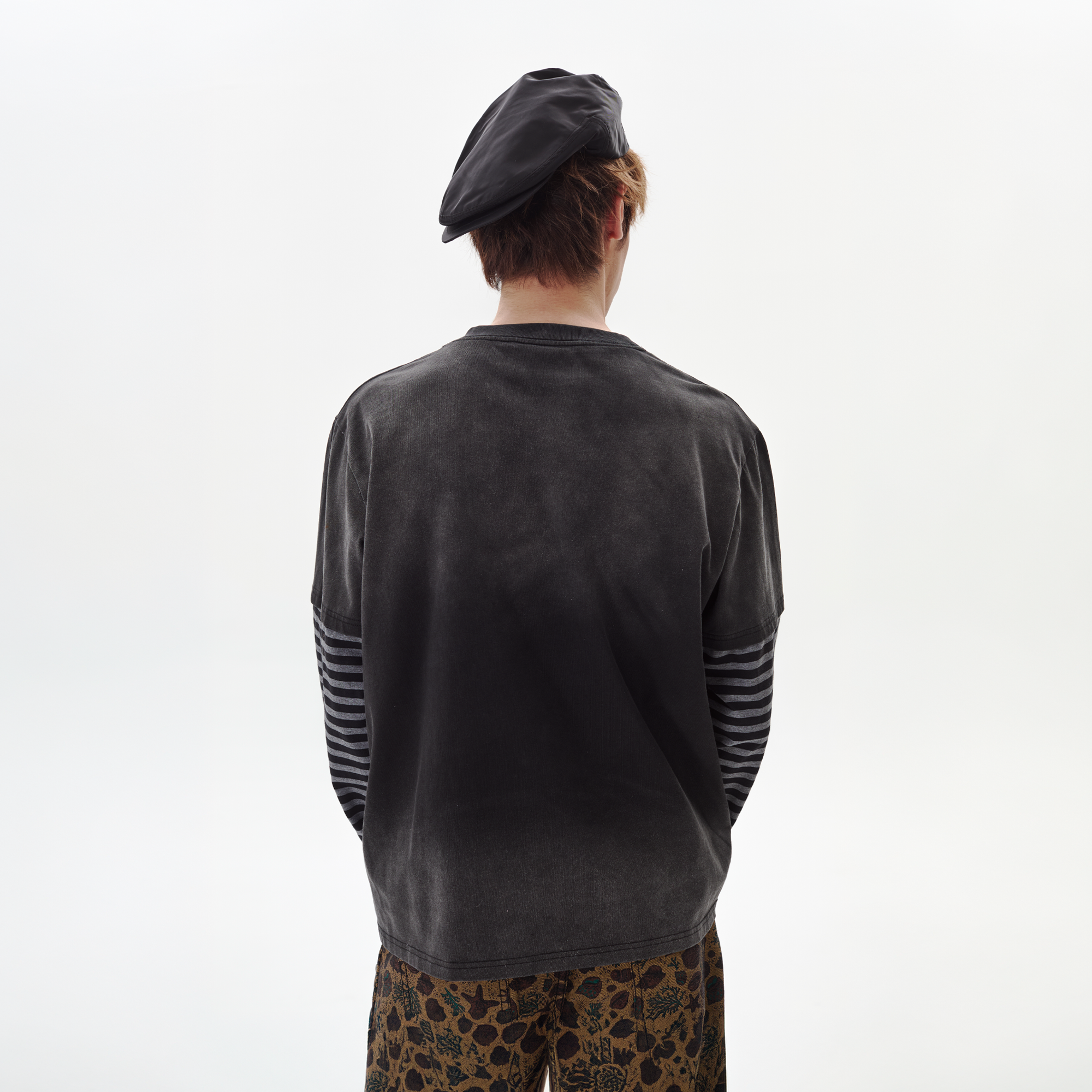 PASET Retro Portrait Graphic Layered Long-Sleeve Tee