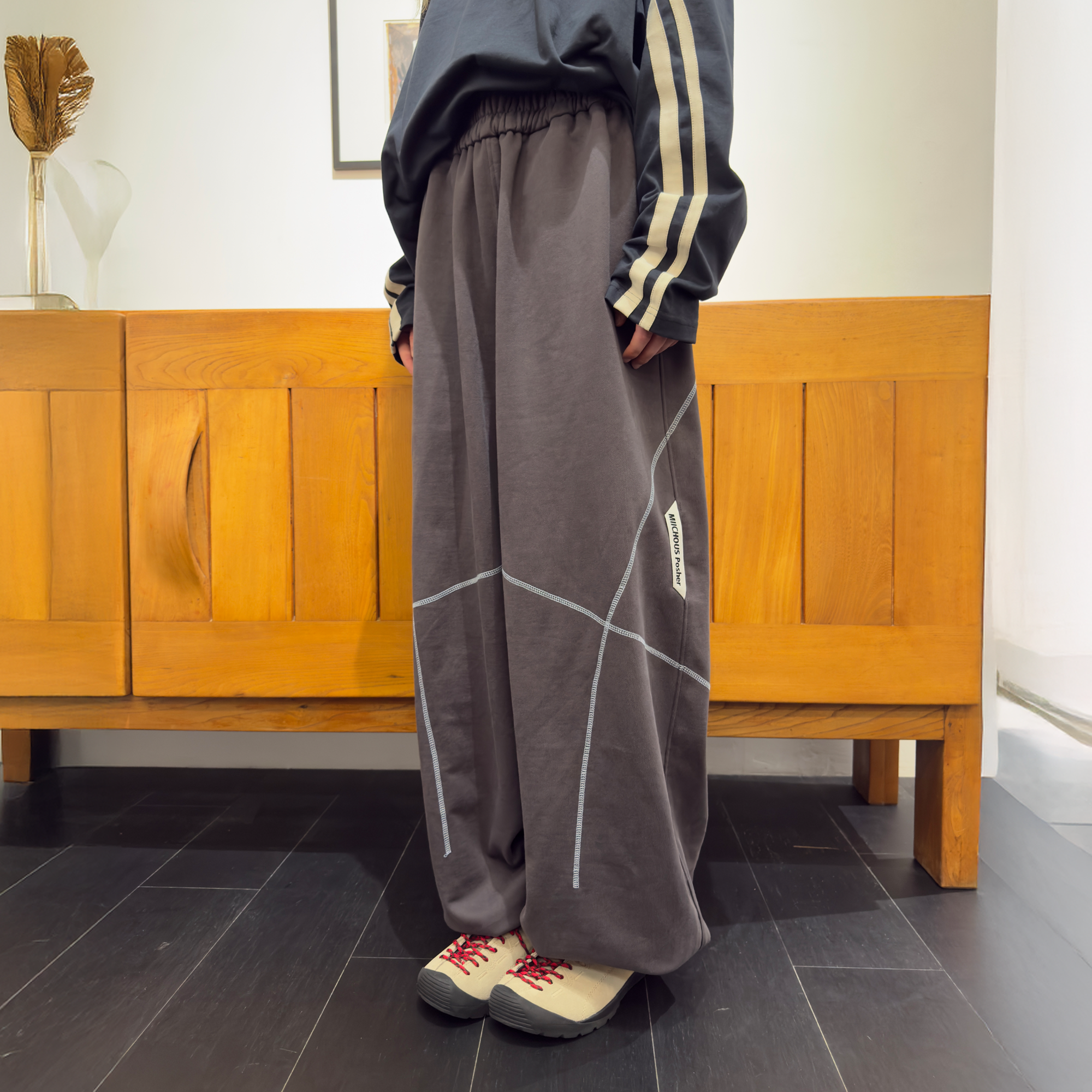 MIICHOUS Paneled Contrast-Stitch Sweatpants