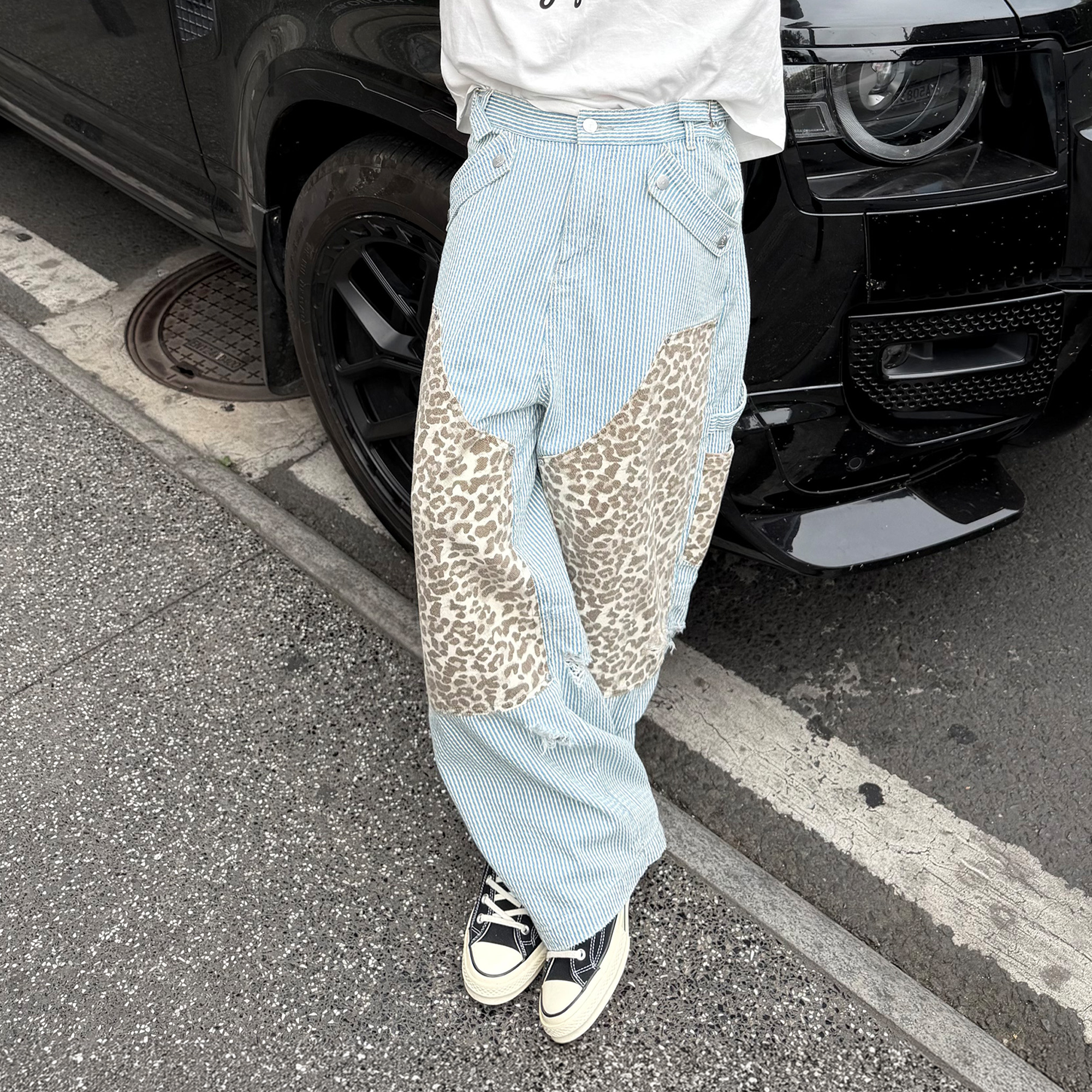 STEEPC Leopard Paneled Stripe Washed Jeans