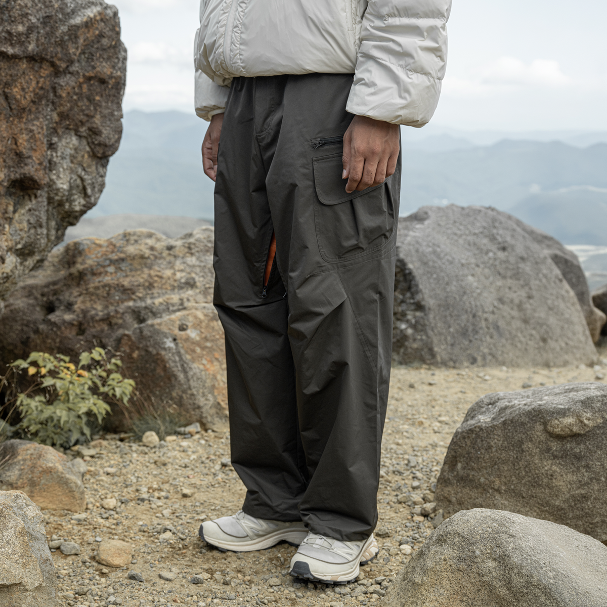 HALCYON Multi-Pocket Straight-Leg Cargo Pants, premium urban and streetwear designers apparel on PROJECTISR.com, HALCYON