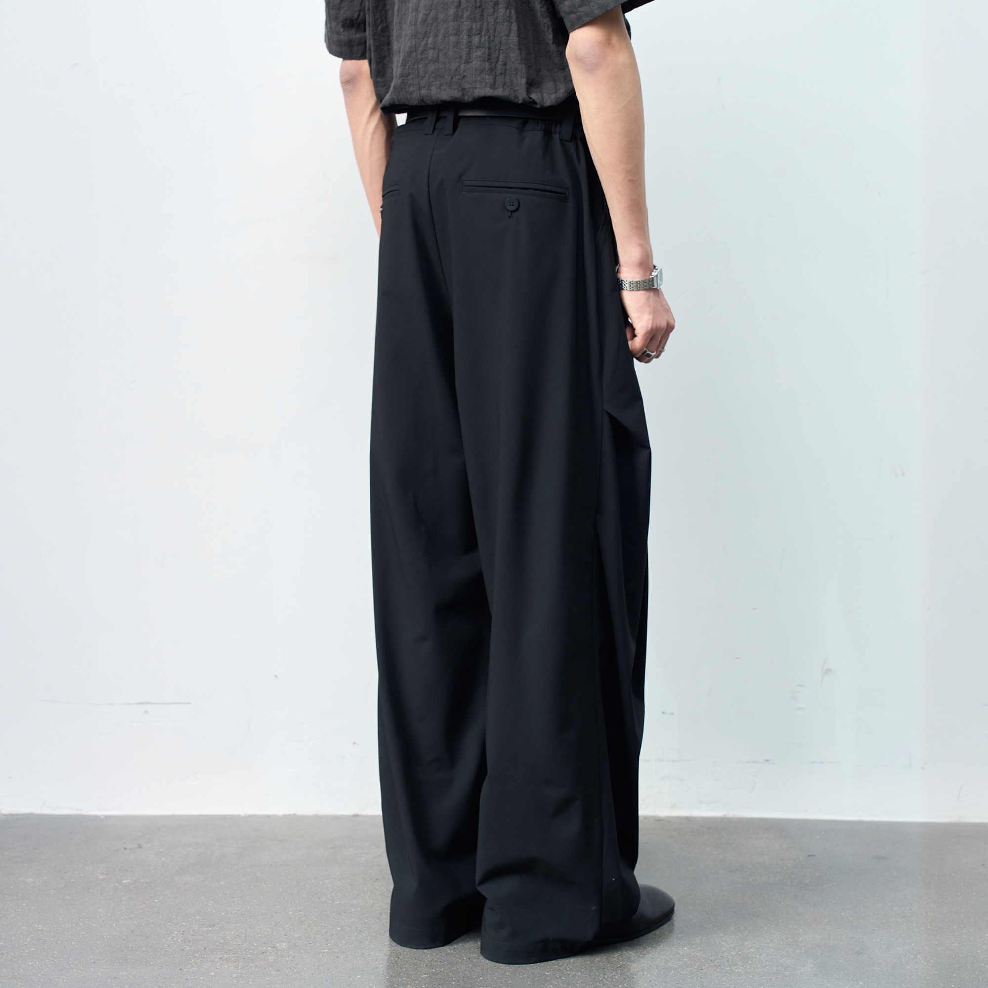 GRAINMUSTARD High-Waist Draped Pleated Trousers