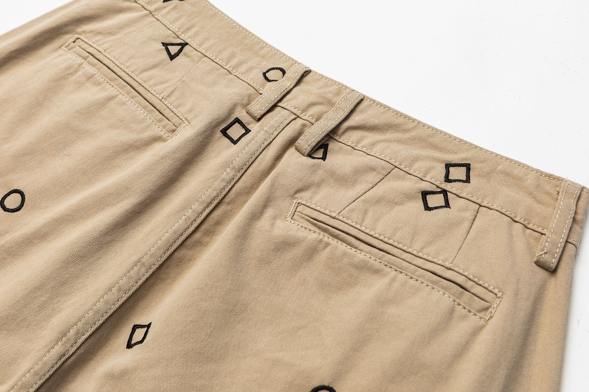 ME DA IGUAL Geometric Embroidered Oversized Tapered Pants, premium urban and streetwear designers apparel on PROJECTISR.com, ME DA IGUAL