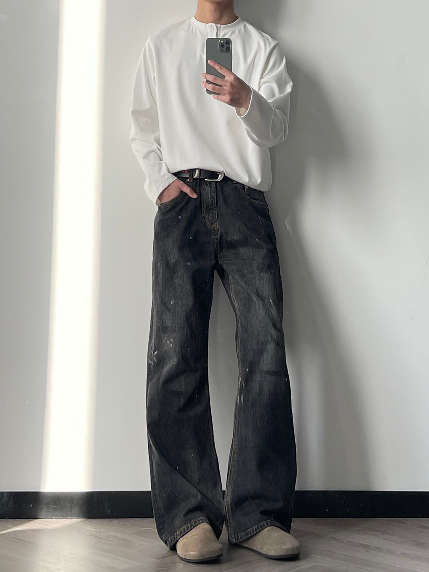 OKAYTHXBYE Paint-Splattered Distressed Jeans