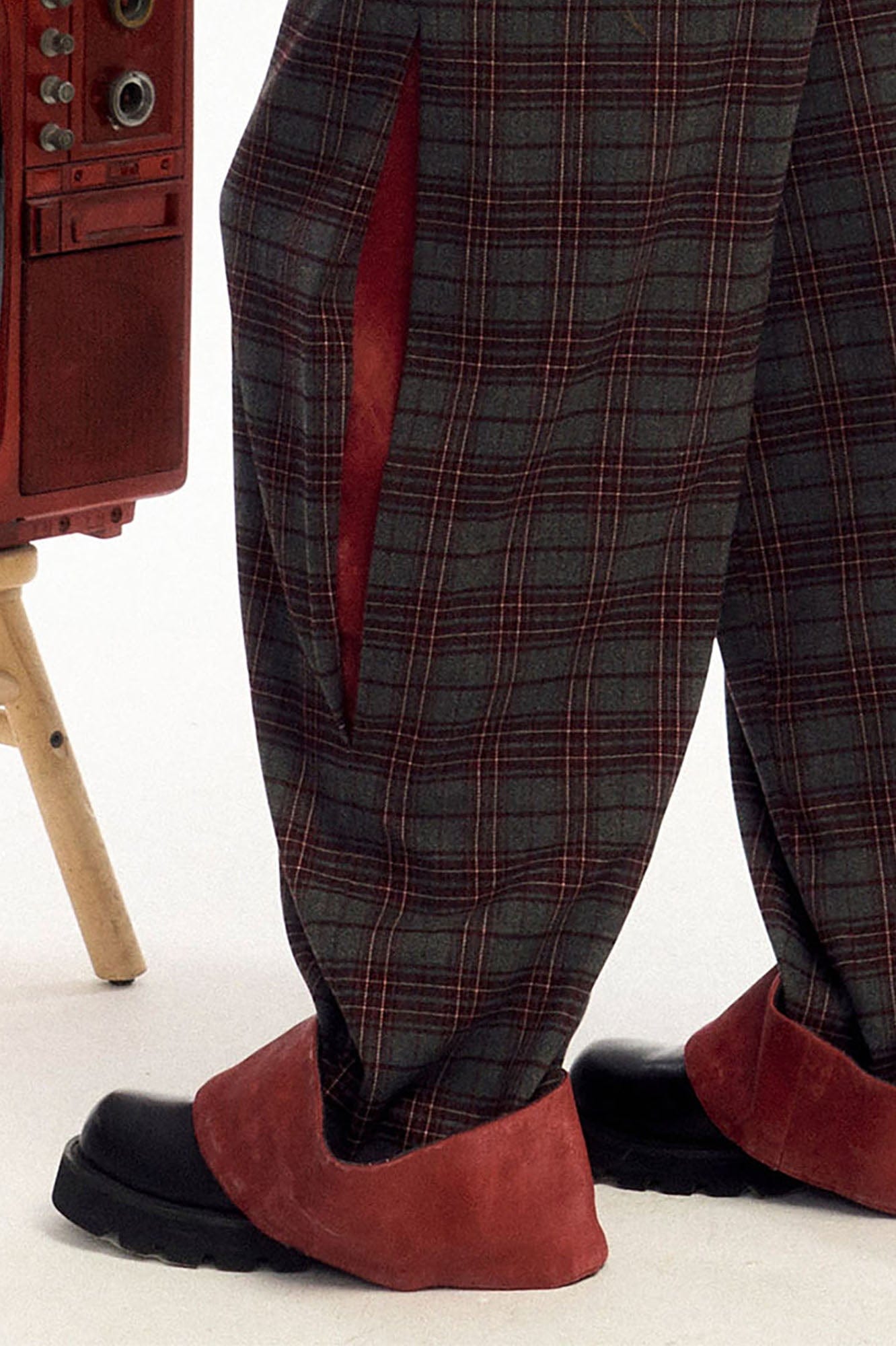 OIPWORD Plaid Fold-Hem Trousers