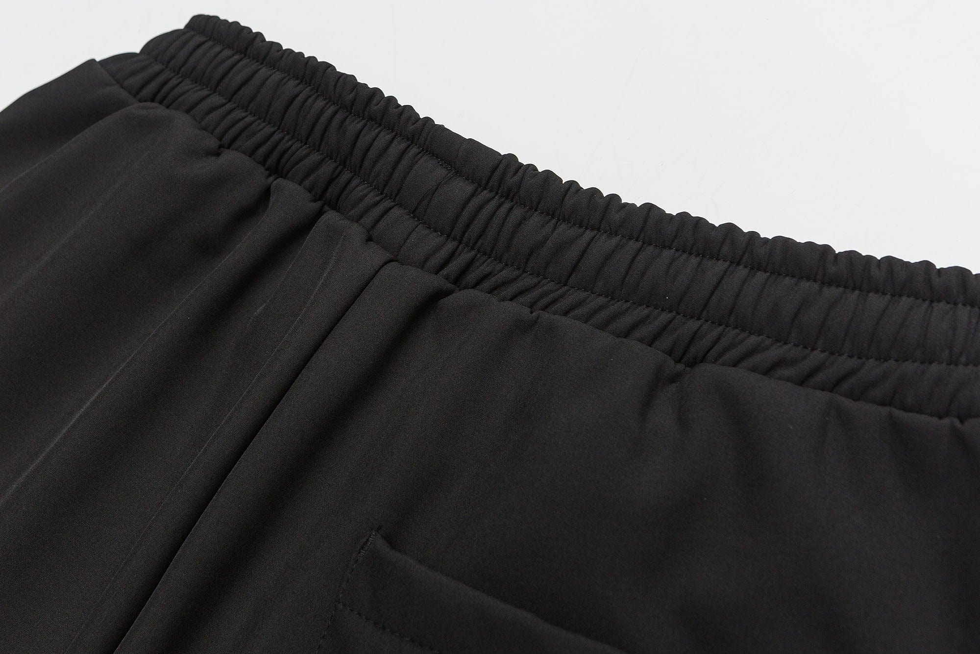 ME DA IGUAL Fleece-Lined Paneled Drawstring Pants, premium urban and streetwear designers apparel on PROJECTISR.com, ME DA IGUAL