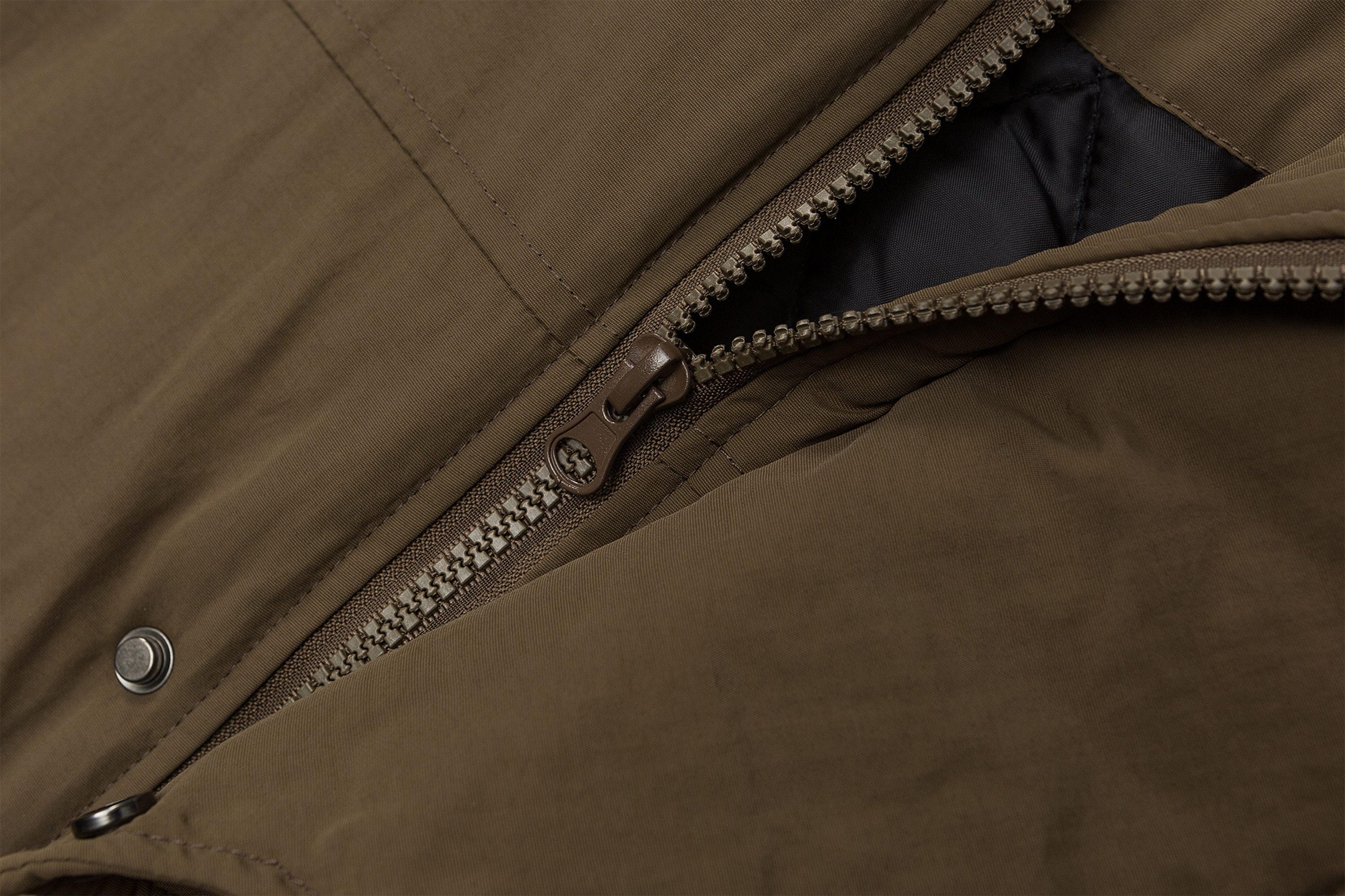 ME DA IGUAL Asym Placket Waterproof Vest