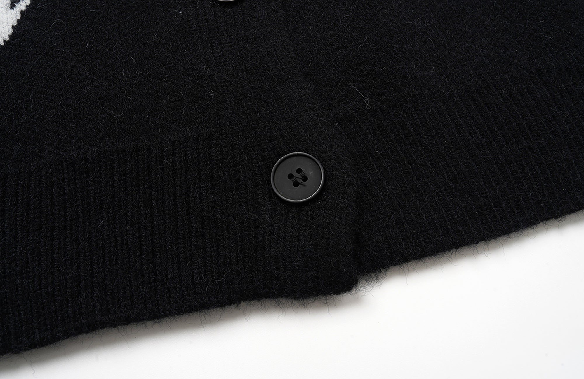 CLP Embroidered Patch Jacquard Cardigan