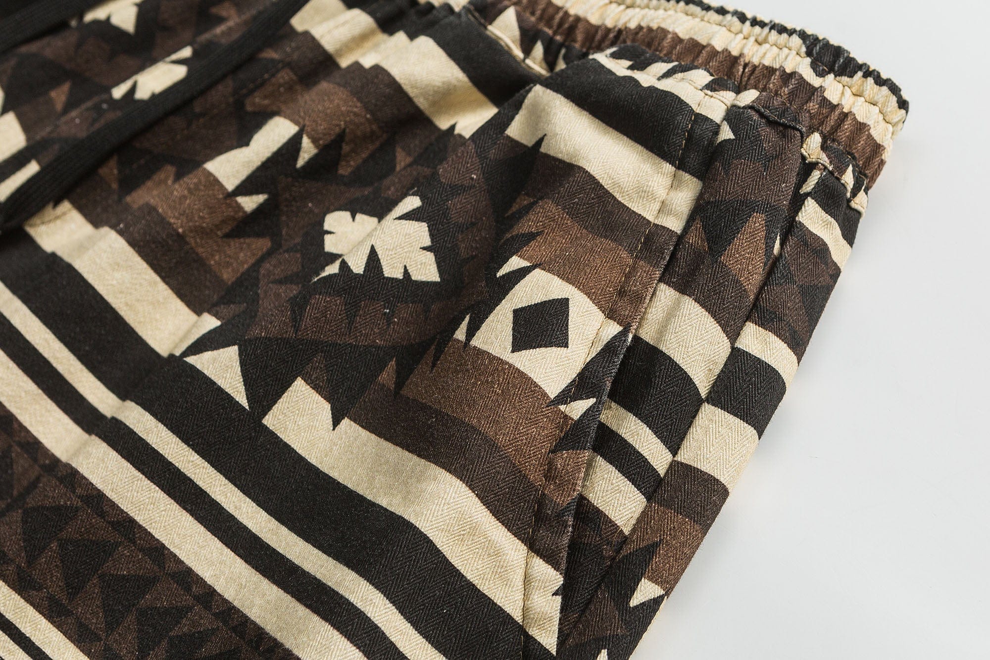 ME DA IGUAL Aztec Graphic Elastic Shorts, premium urban and streetwear designers apparel on PROJECTISR.com, ME DA IGUAL