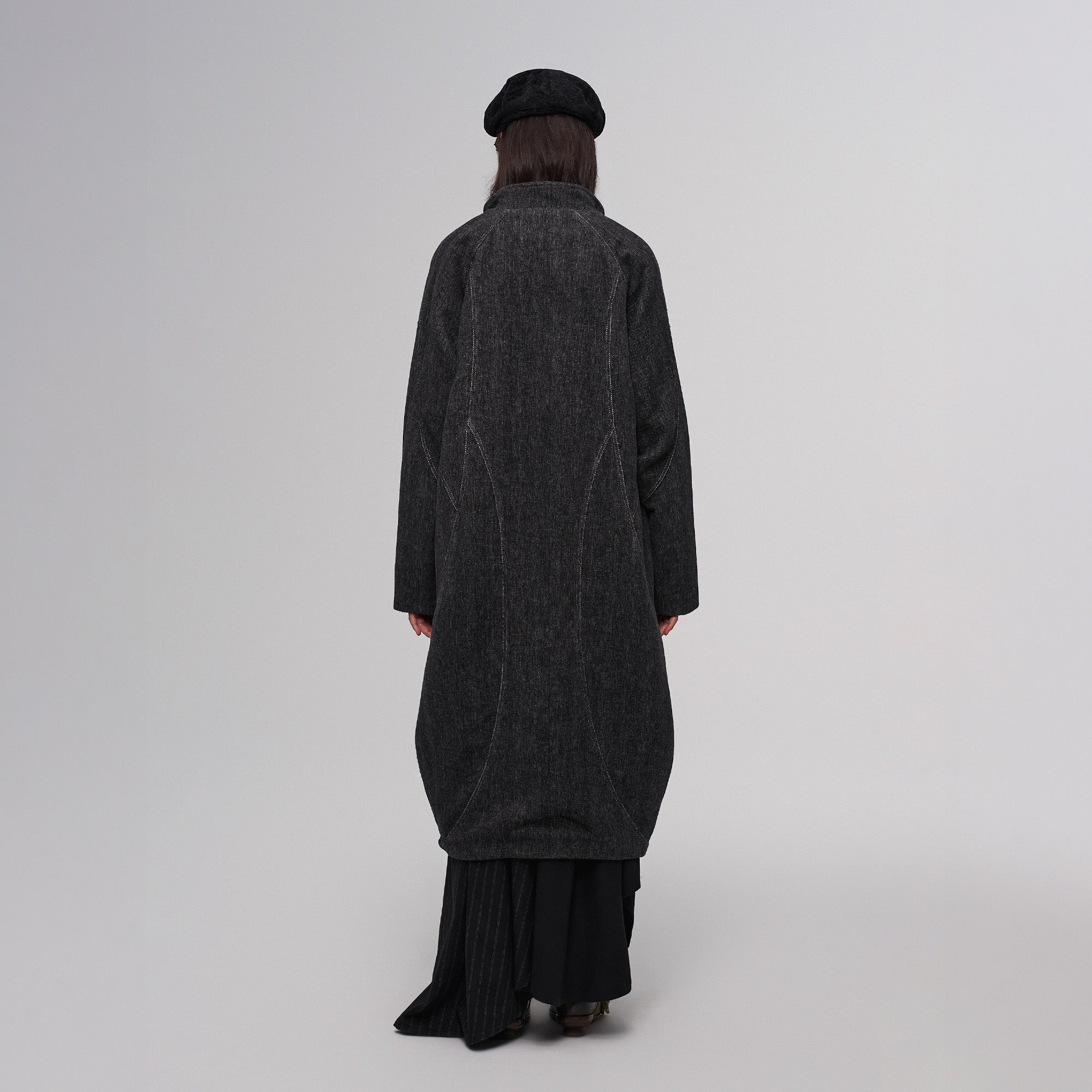 ILNya Nieternite Nifutur Minimal Wool-Blend Seam-Panel Long Coat