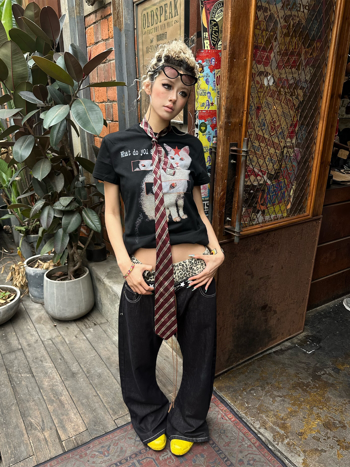 DETW Leopard Double-Waistband Curved Jeans
