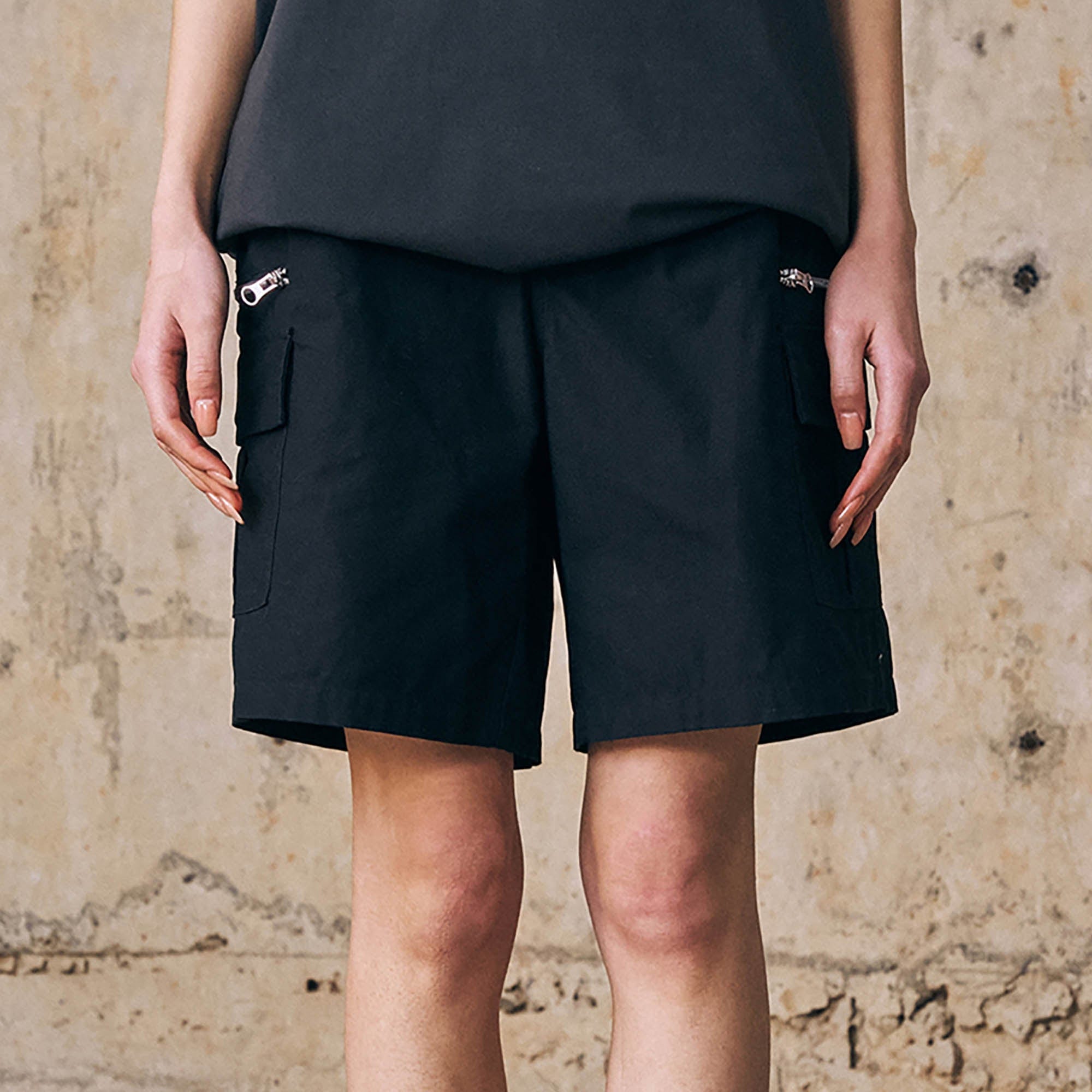 ENSHADOWER Modern Multi-Pocket Shorts, premium urban and streetwear designers apparel on PROJECTISR.com, ENSHADOWER