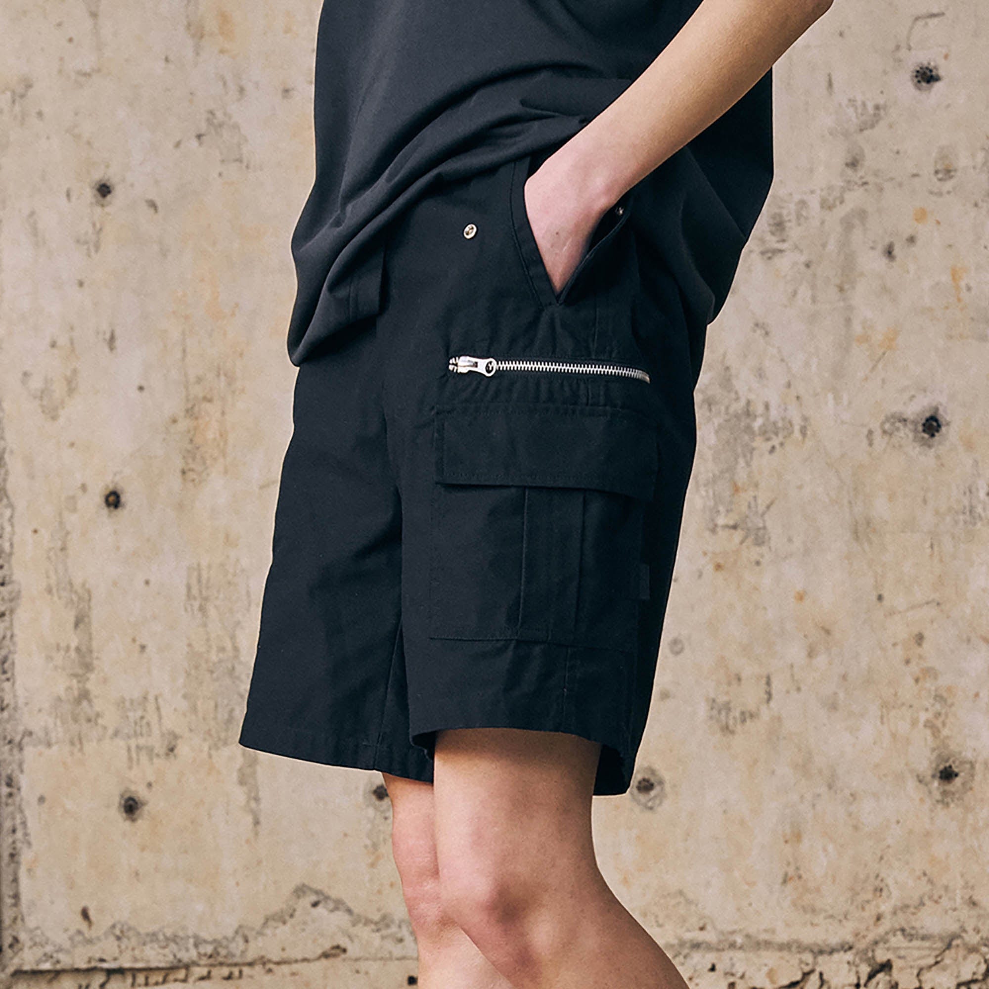 ENSHADOWER Modern Multi-Pocket Shorts, premium urban and streetwear designers apparel on PROJECTISR.com, ENSHADOWER