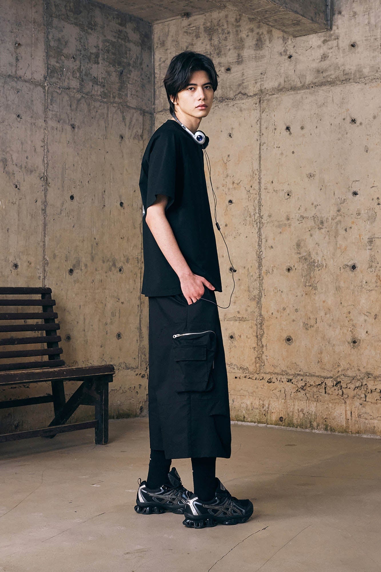 ENSHADOWER Utility Zippered-Pocket Cargo Shorts, premium urban and streetwear designers apparel on PROJECTISR.com, ENSHADOWER