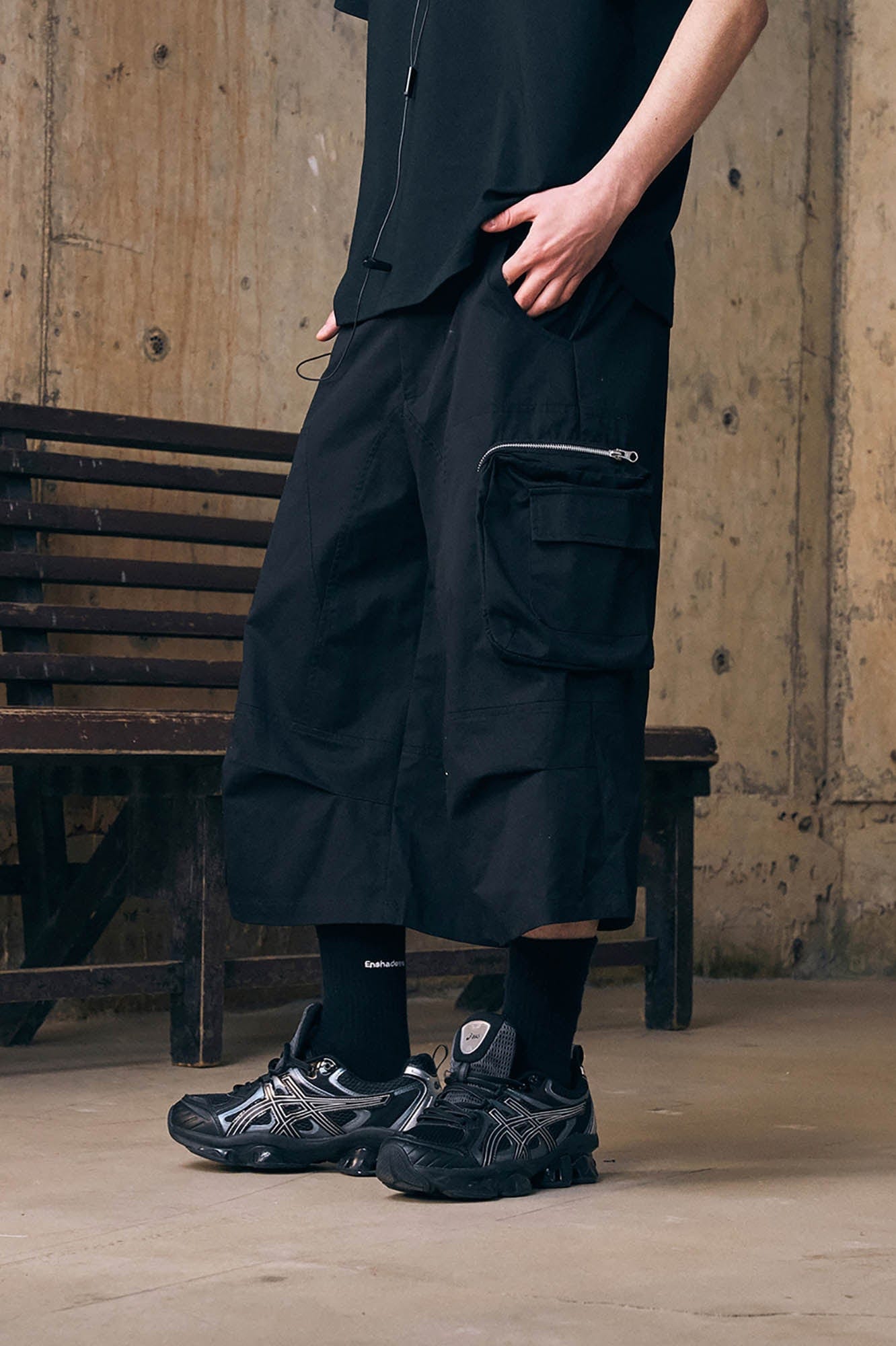 ENSHADOWER Utility Zippered-Pocket Cargo Shorts, premium urban and streetwear designers apparel on PROJECTISR.com, ENSHADOWER