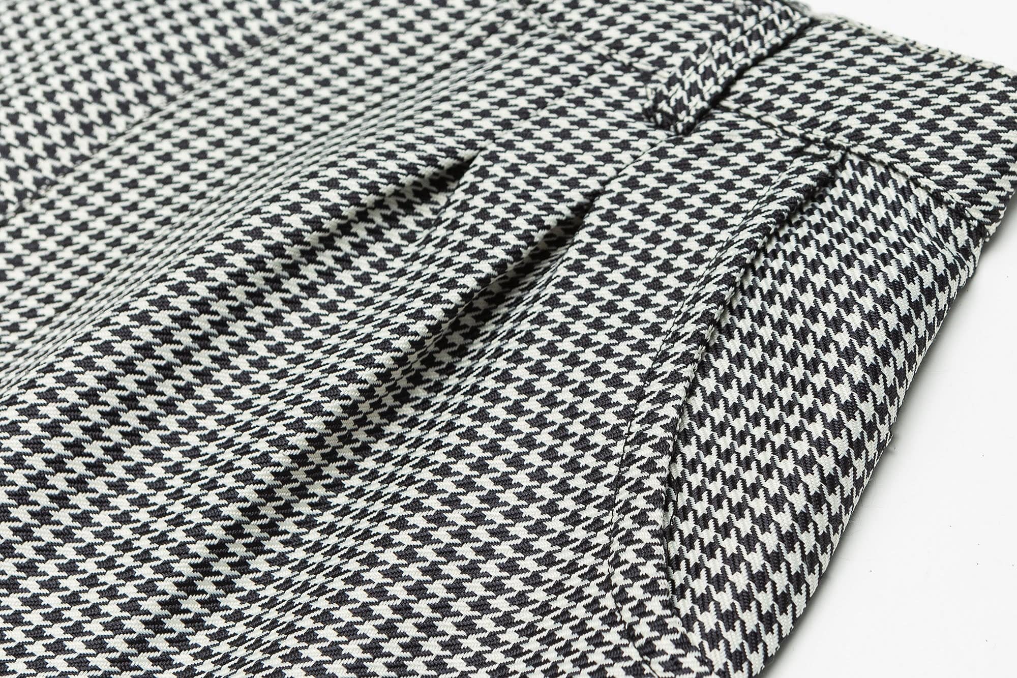 ME DA IGUAL Elastic Waist Houndstooth Tapered Trousers, premium urban and streetwear designers apparel on PROJECTISR.com, ME DA IGUAL