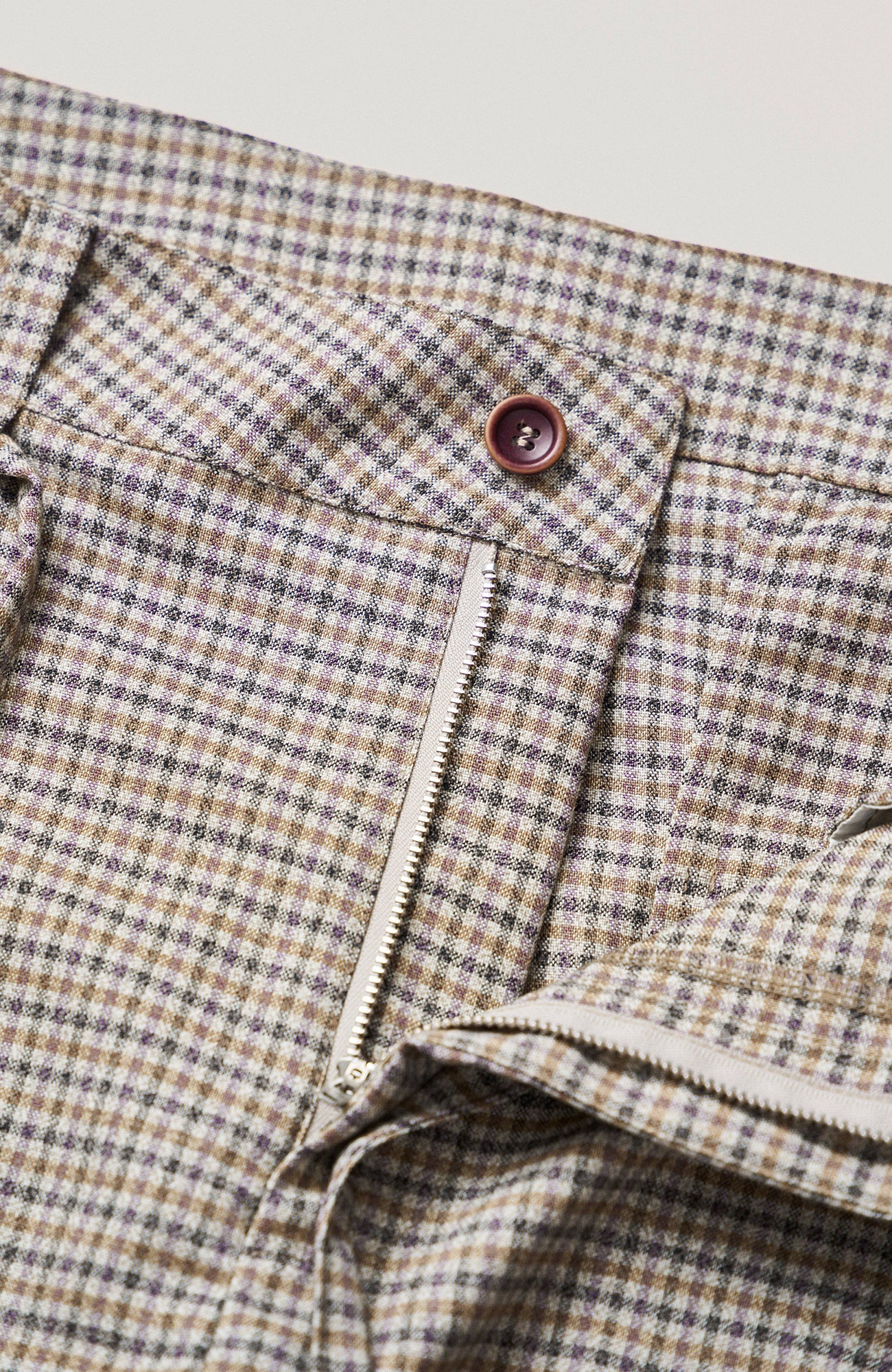 GONGHE REPUB Modern Pleated Checkered Wide-Leg Trousers