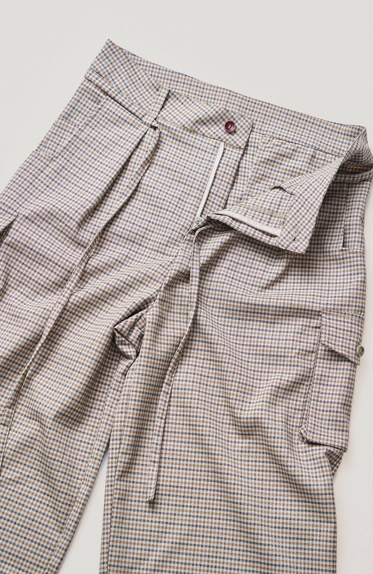 GONGHE REPUB Modern Pleated Checkered Wide-Leg Trousers